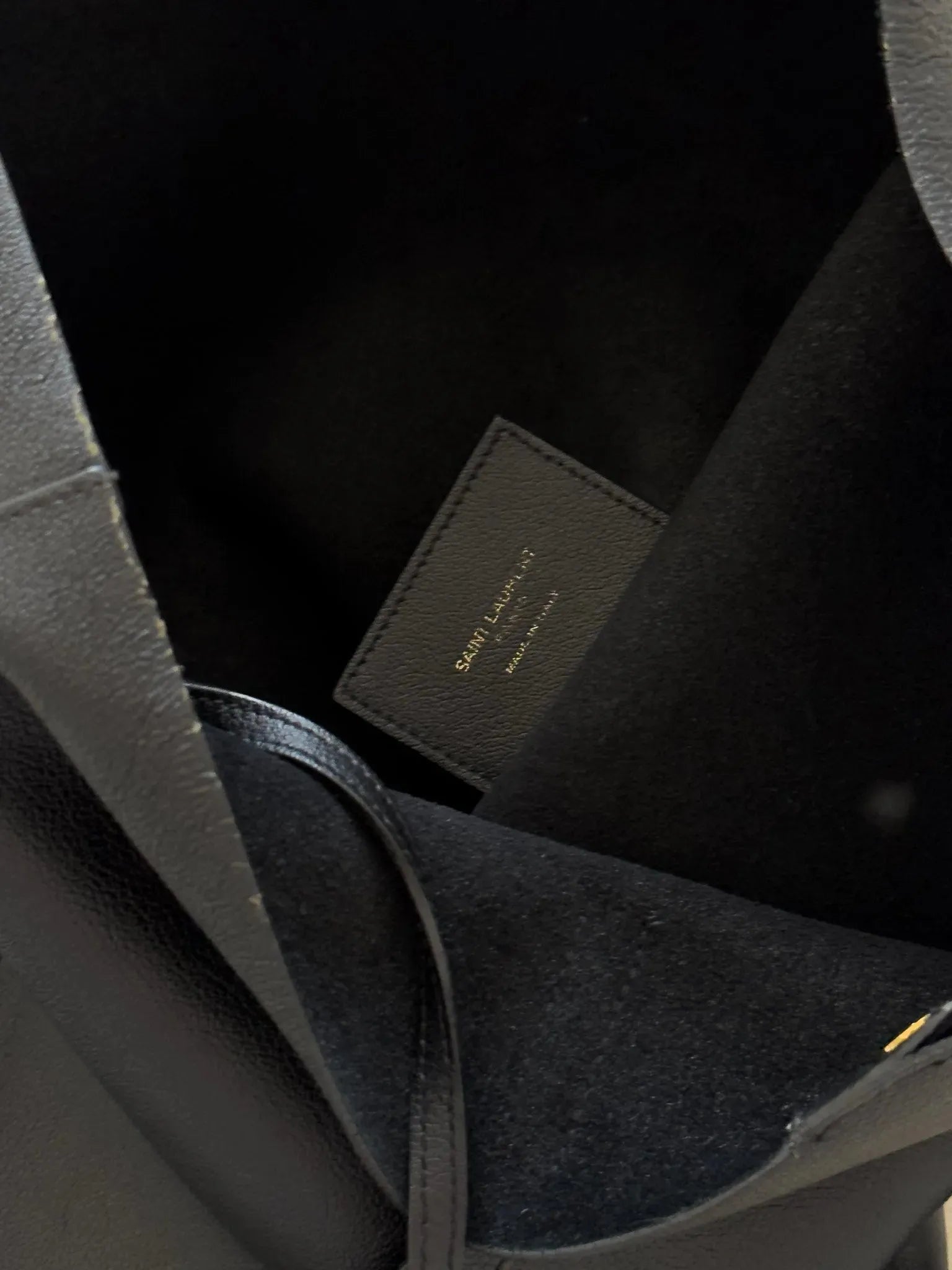 Saint Laurent - Cabas en cuir souple noir - Atelier Victor - Vintage Shop