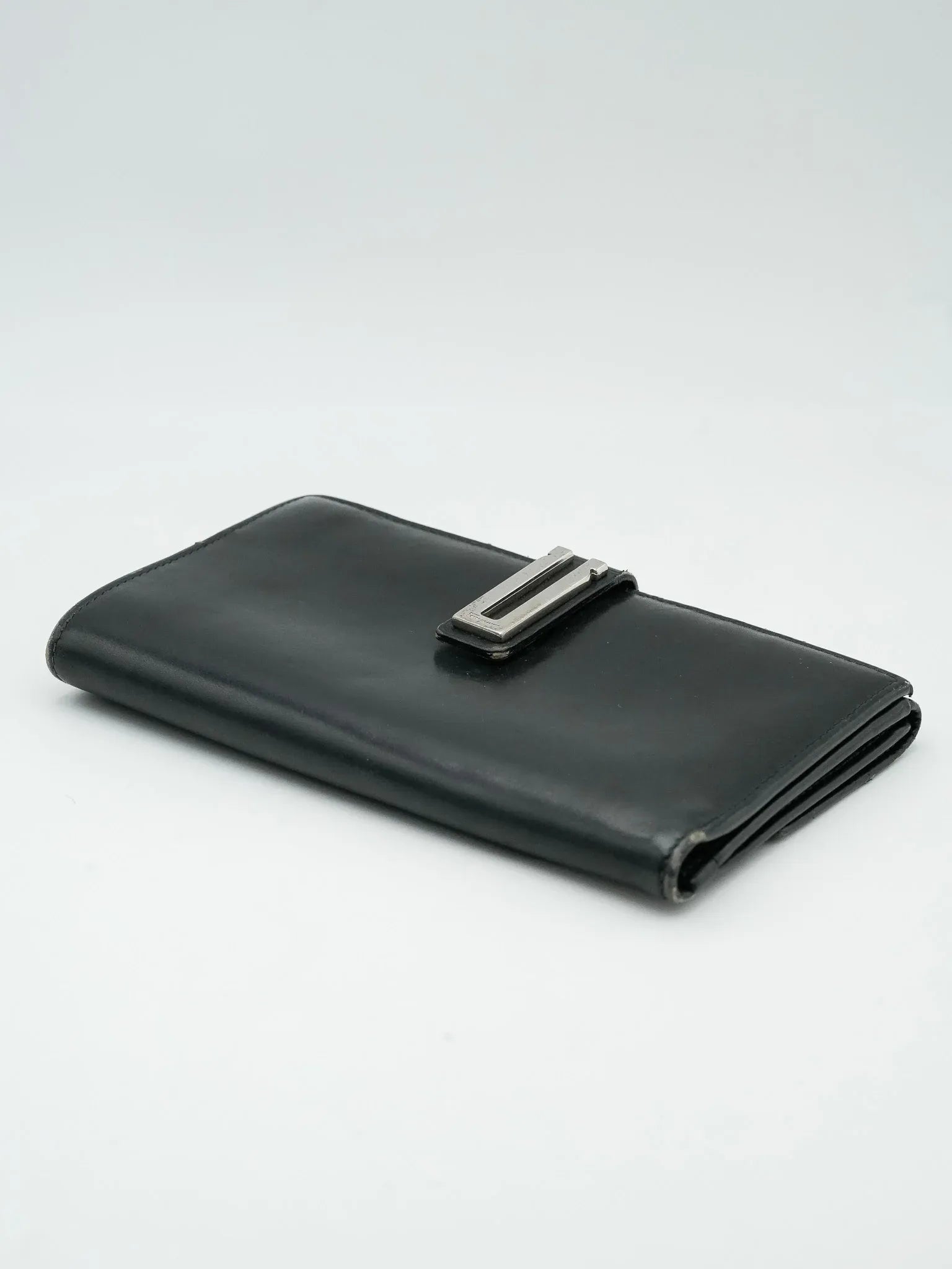 Salvatore Ferragamo - Portefeuille cuir noir - Atelier Victor - Vintage Shop