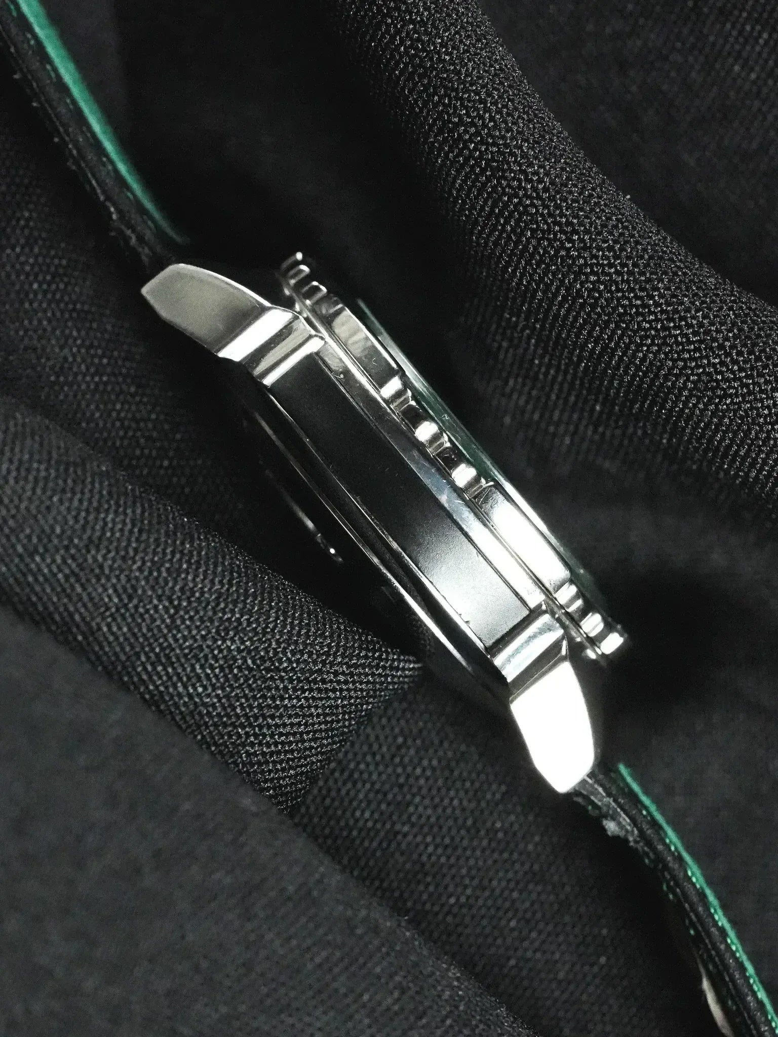 Sector - Chronographe Vert Acier Cornes Scarab - Neuve de stock - 1990s - Atelier Victor