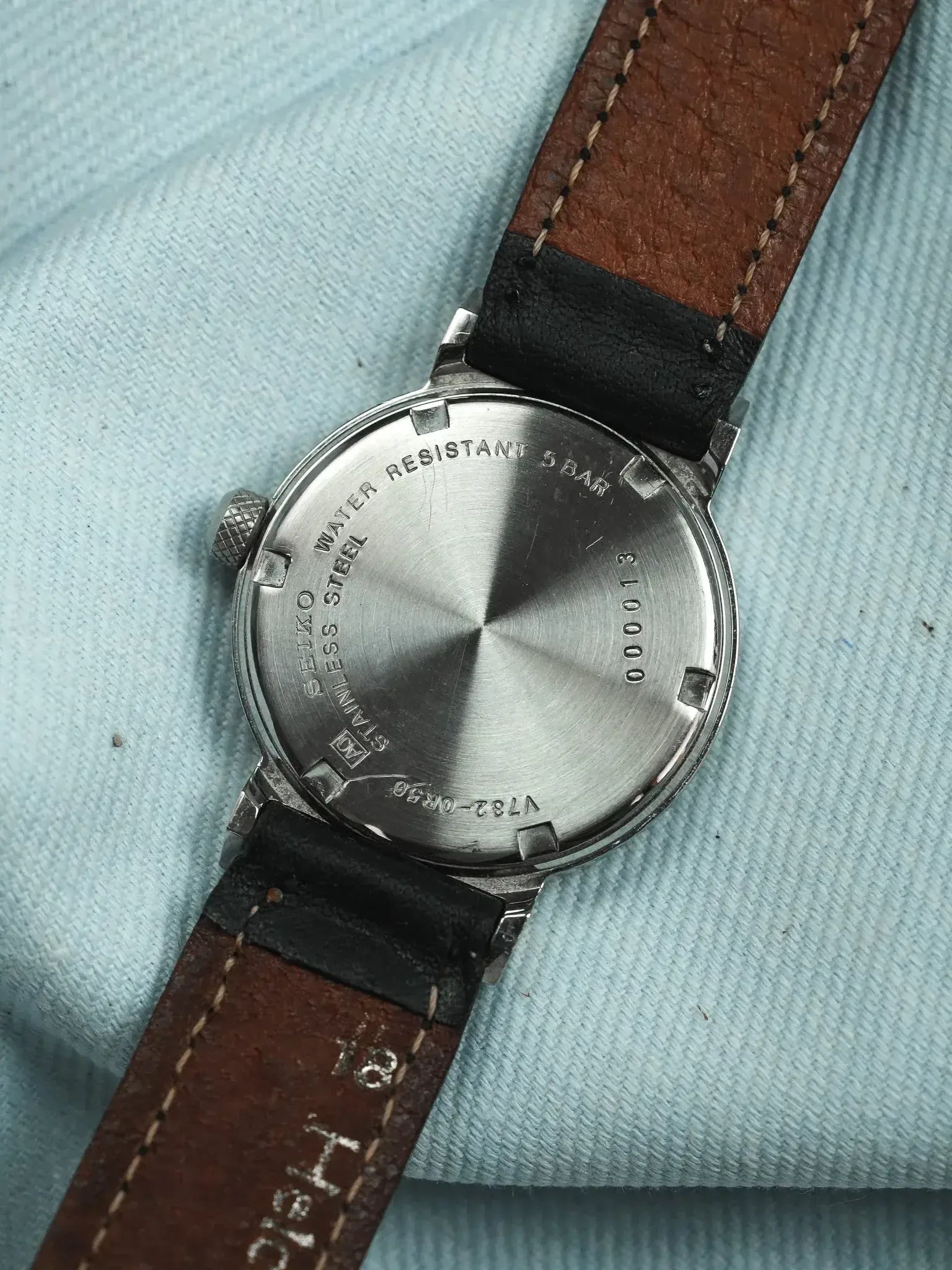 Seiko - Acier Brossé Cornes centrales Trotteuse Rouge - 1990 - Atelier Victor