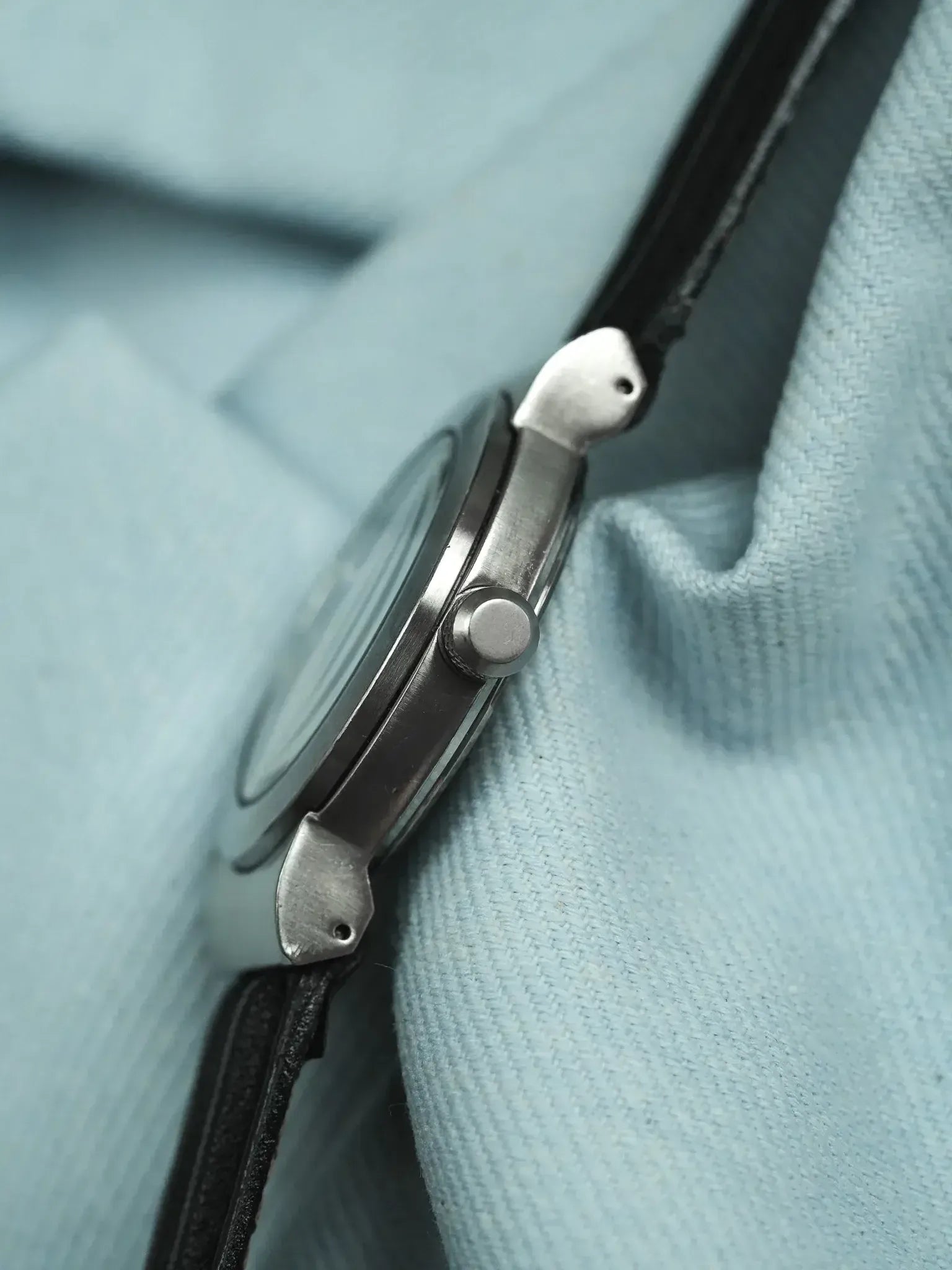 Seiko - Acier Brossé Cornes centrales Trotteuse Rouge - 1990 - Atelier Victor