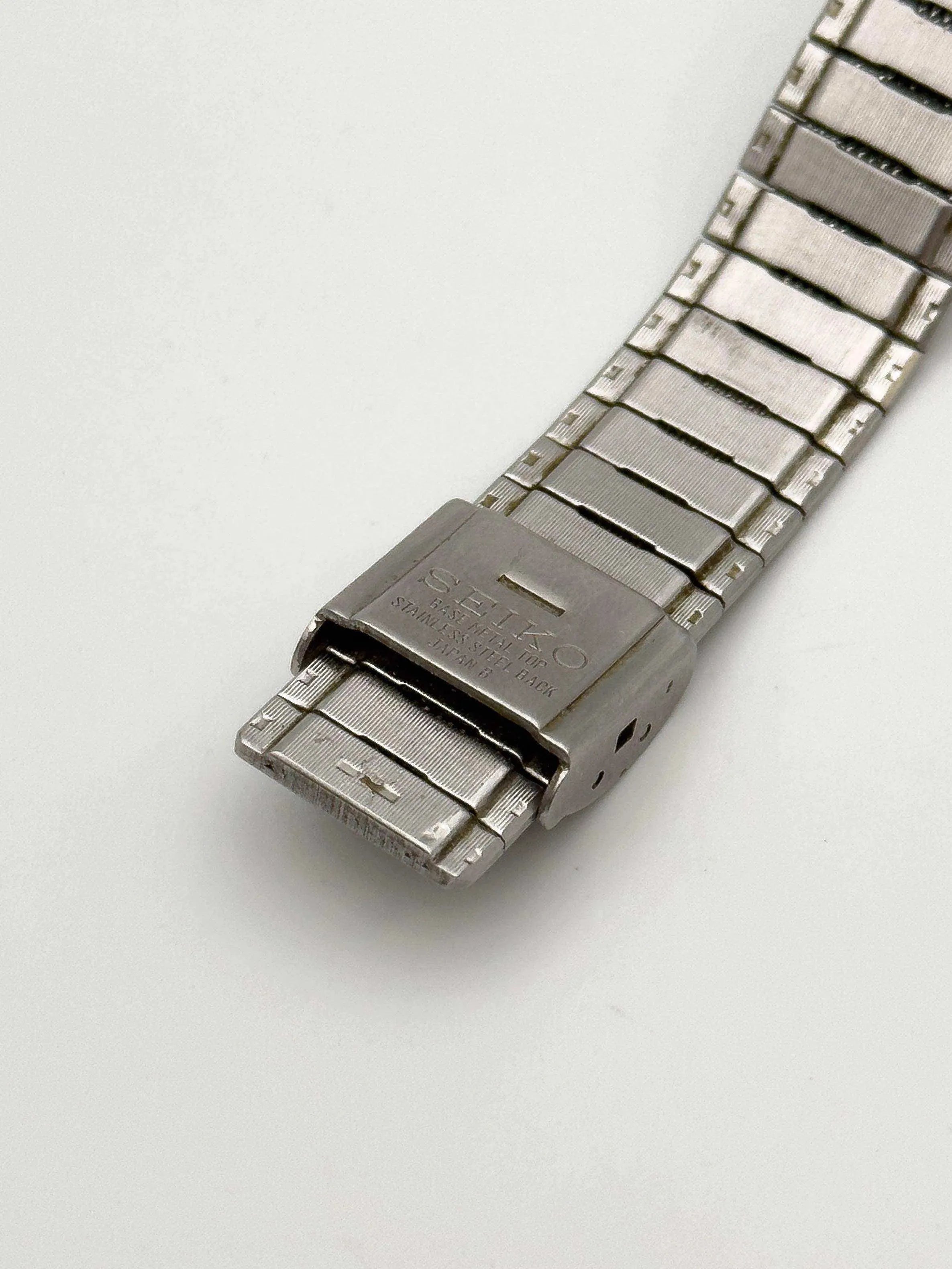 Seiko - Acier Gold Point - 1982 - Atelier Victor Paris - Vintage Watch Shop Dubai