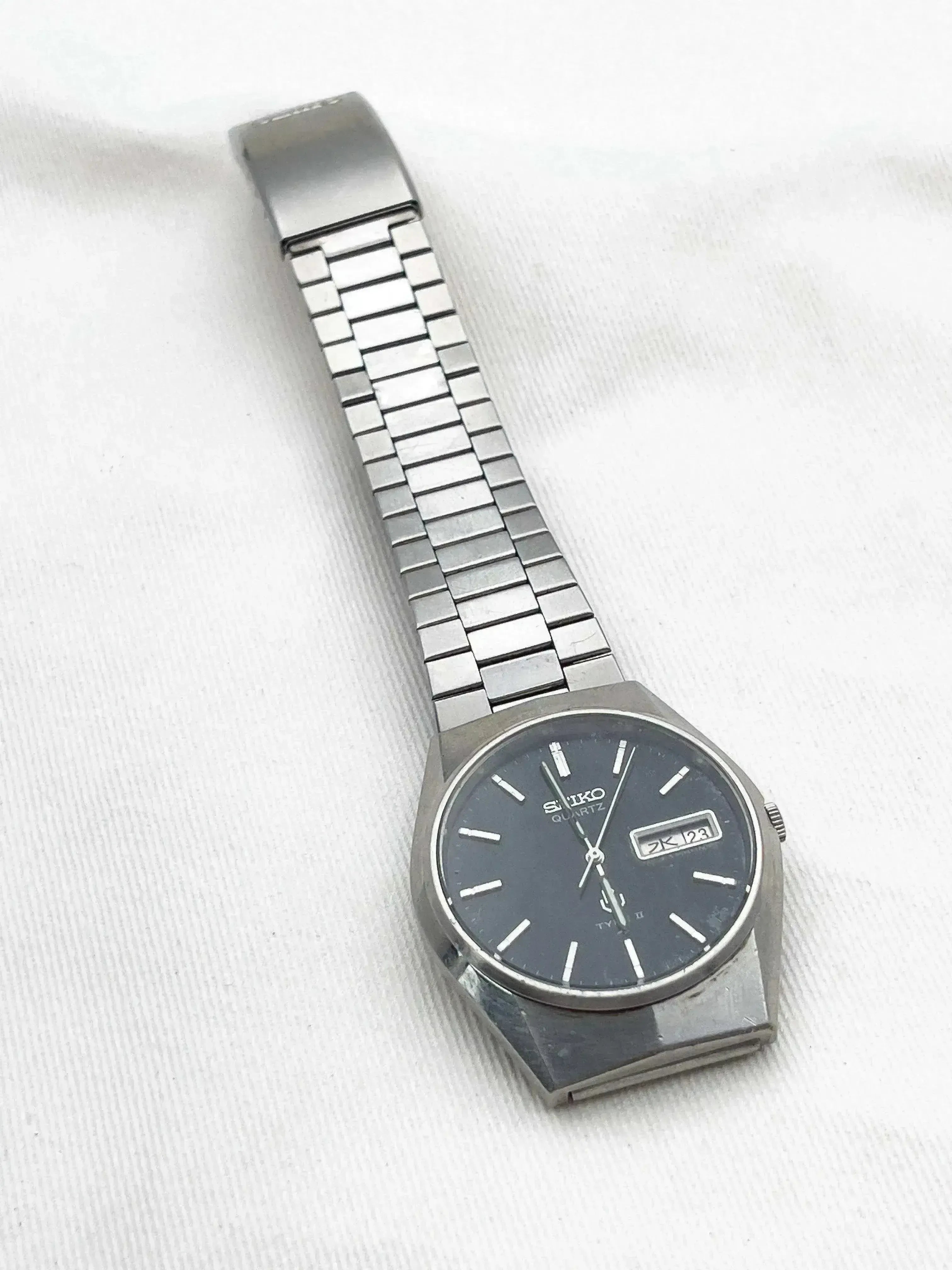 Seiko - Acier Noir Daydate Kanji - 1989 - Atelier Victor