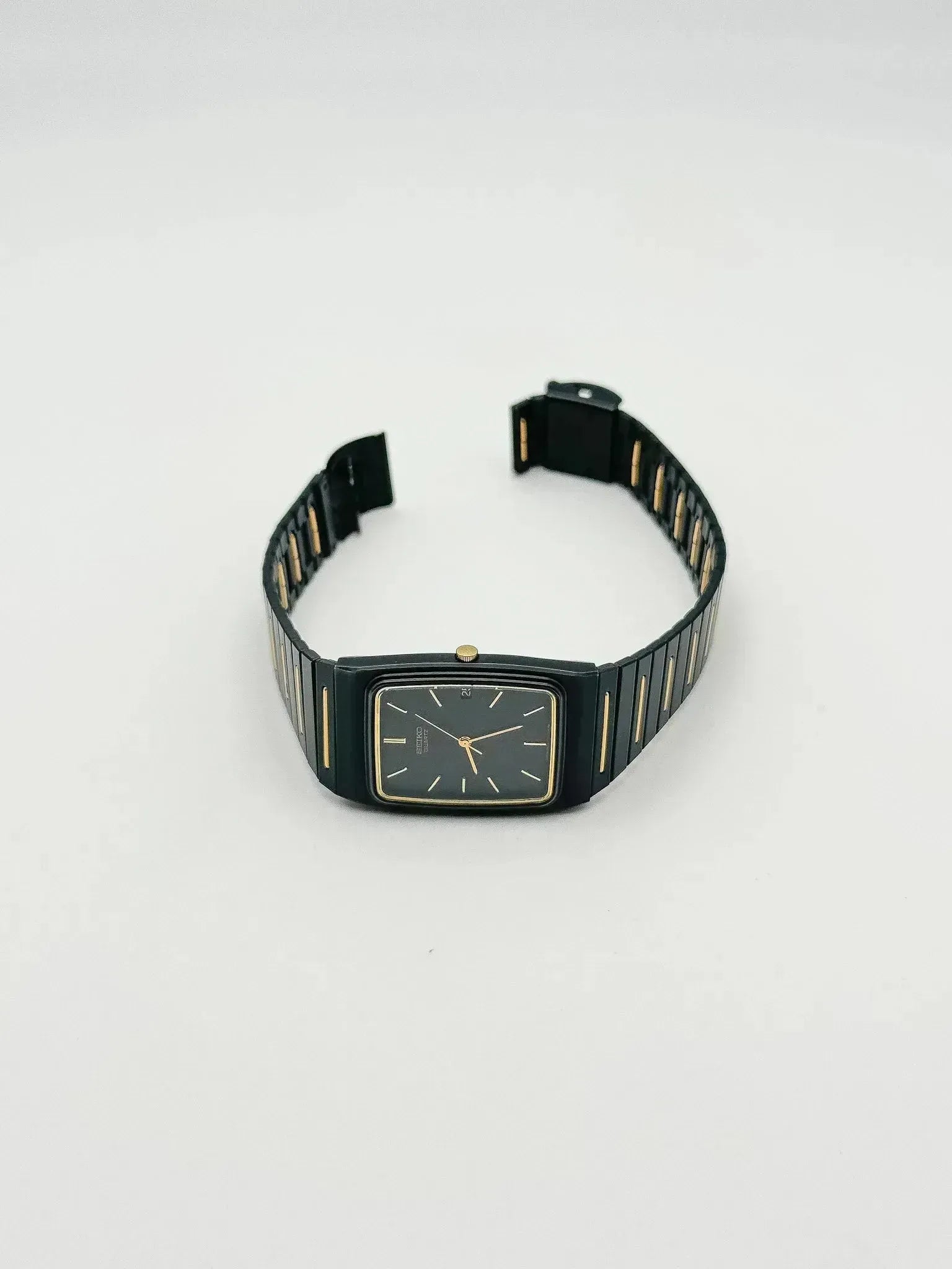 Seiko - Acier PVD Noir & Or Date - 1994 - Atelier Victor