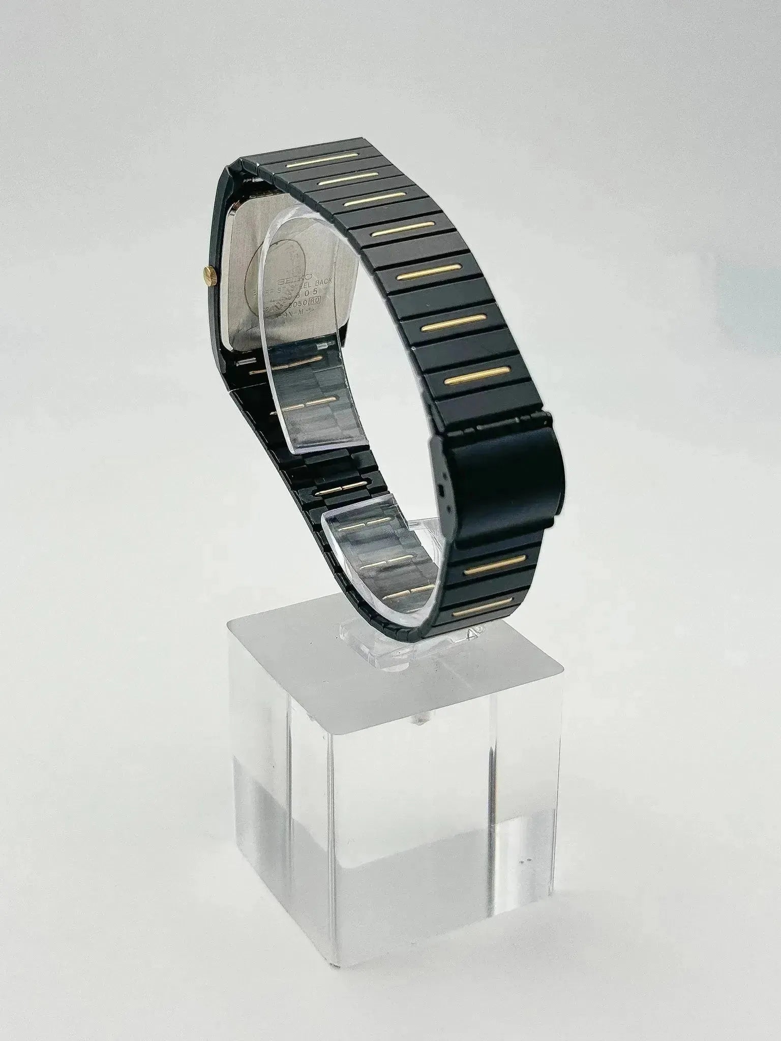 Seiko - Acier PVD Noir & Or Date - 1994 - Atelier Victor Paris - Vintage Watch Shop Dubai