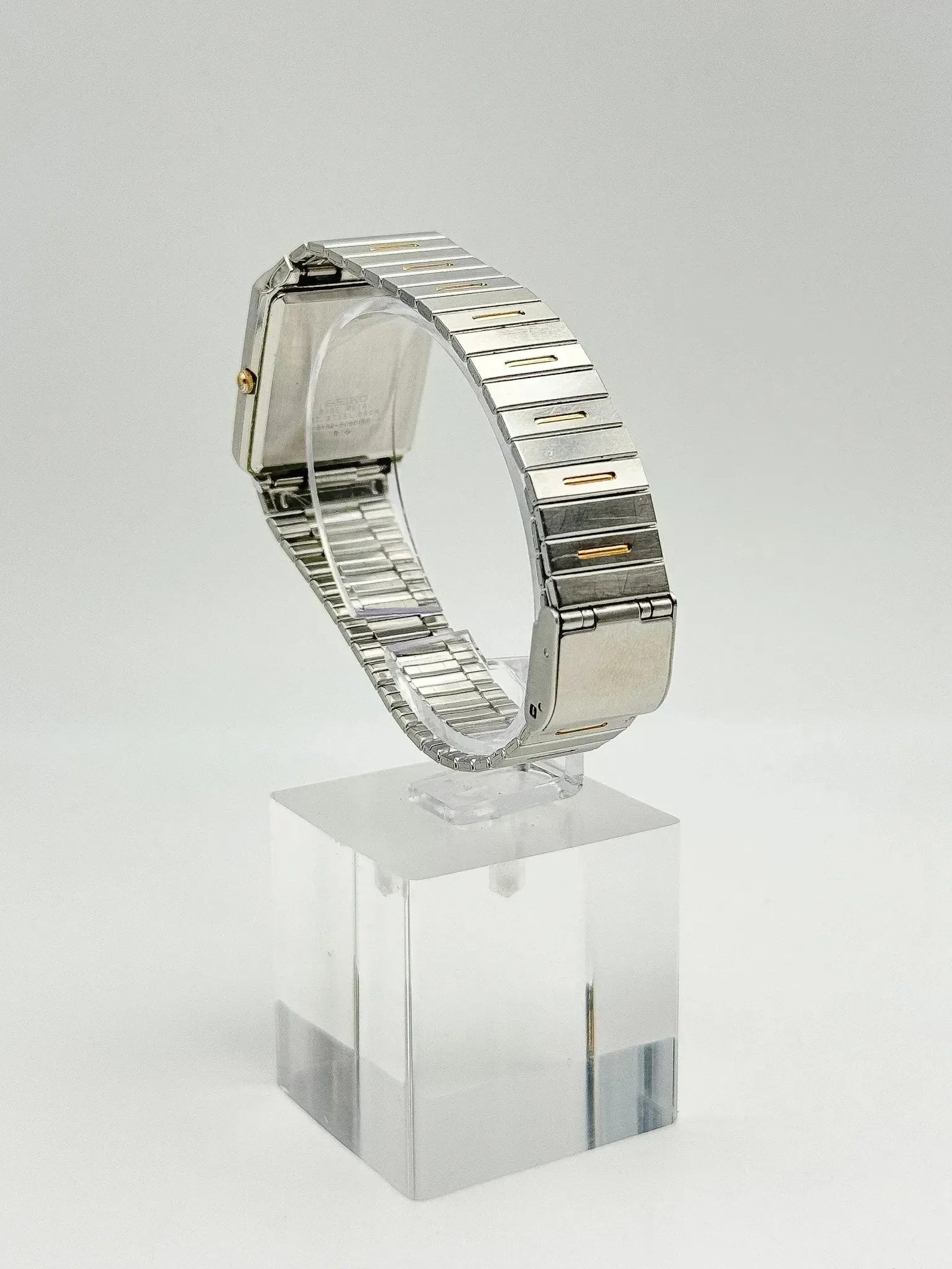 Seiko - Acier Strié Doré Bracelet intégré - 1997 - Atelier Victor