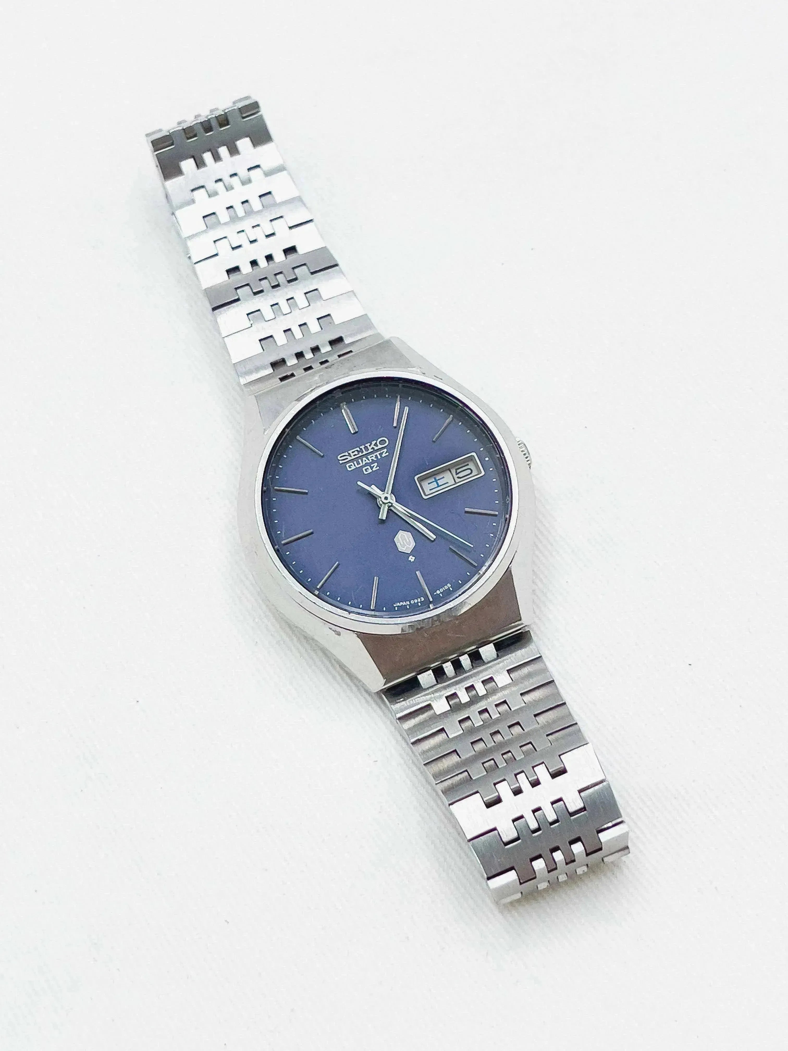 Seiko - Blue Dial Kanji - 1975 - Atelier Victor Paris - Vintage Watch Shop Dubai