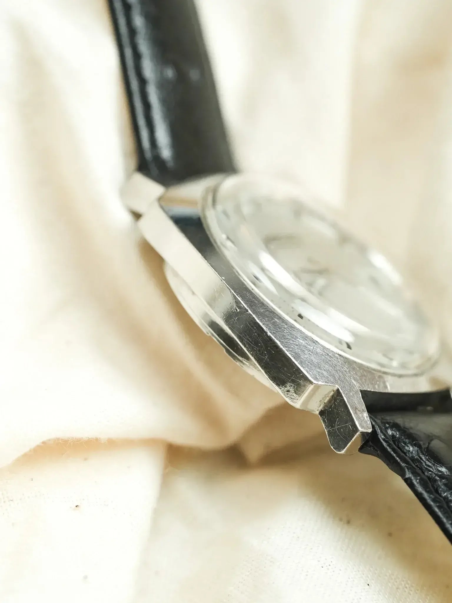 Seiko - Caja de TV Índice negro Fecha - 1975