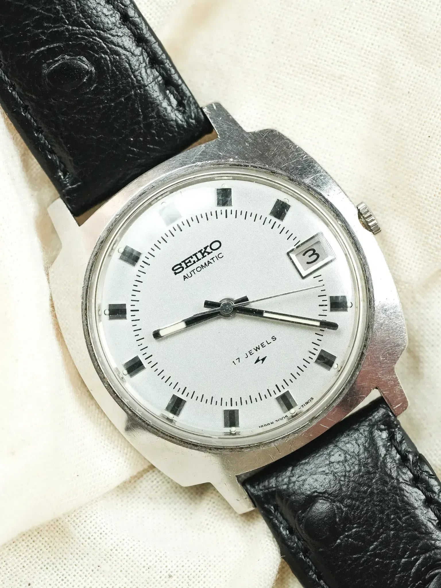 Seiko - Caja de TV Índice negro Fecha - 1975