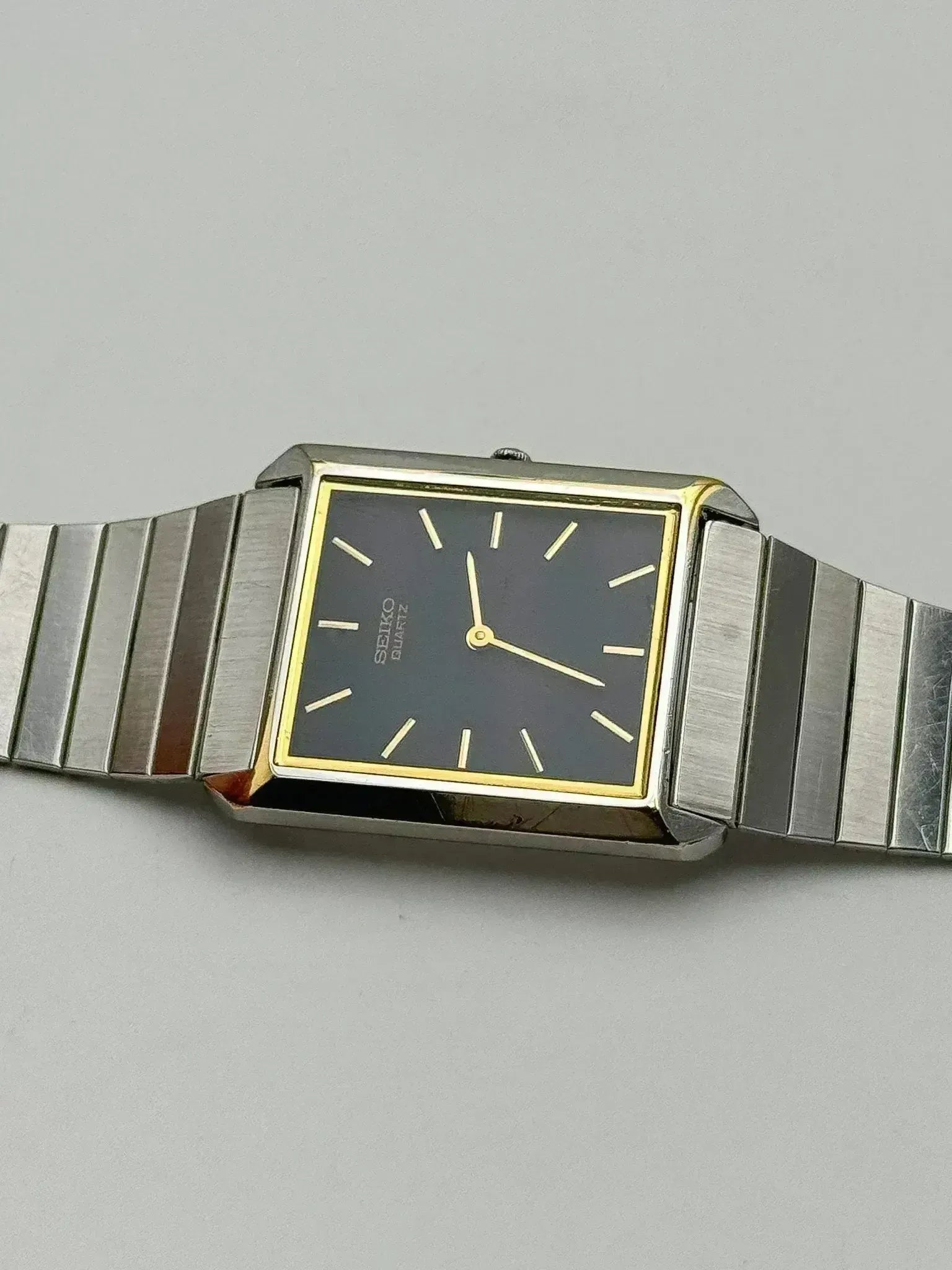 Seiko - Bracelet Acier Cadran noir - 1993 - Atelier Victor
