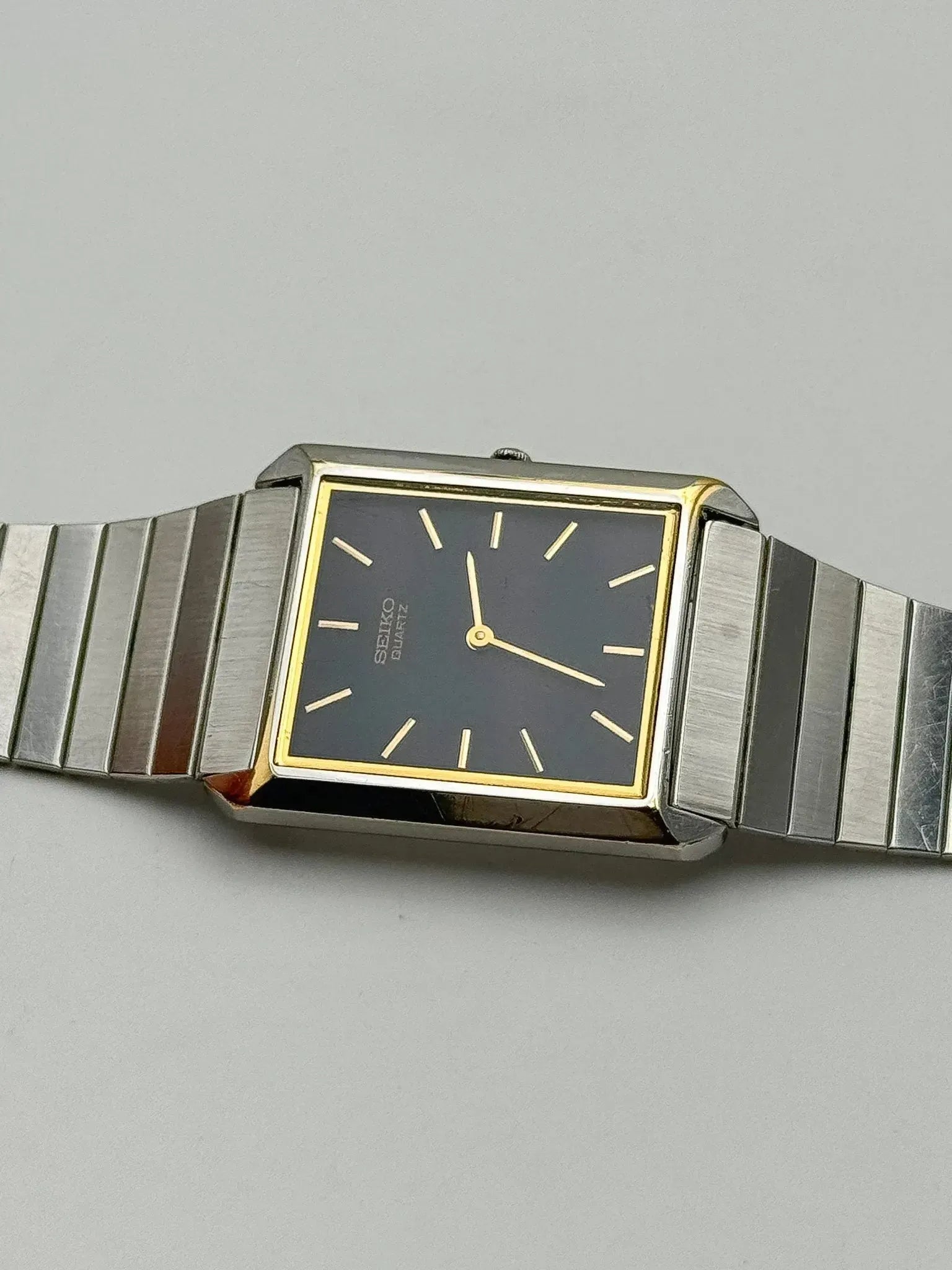 Seiko - Bracelet Acier Cadran noir - 1993 - Atelier Victor