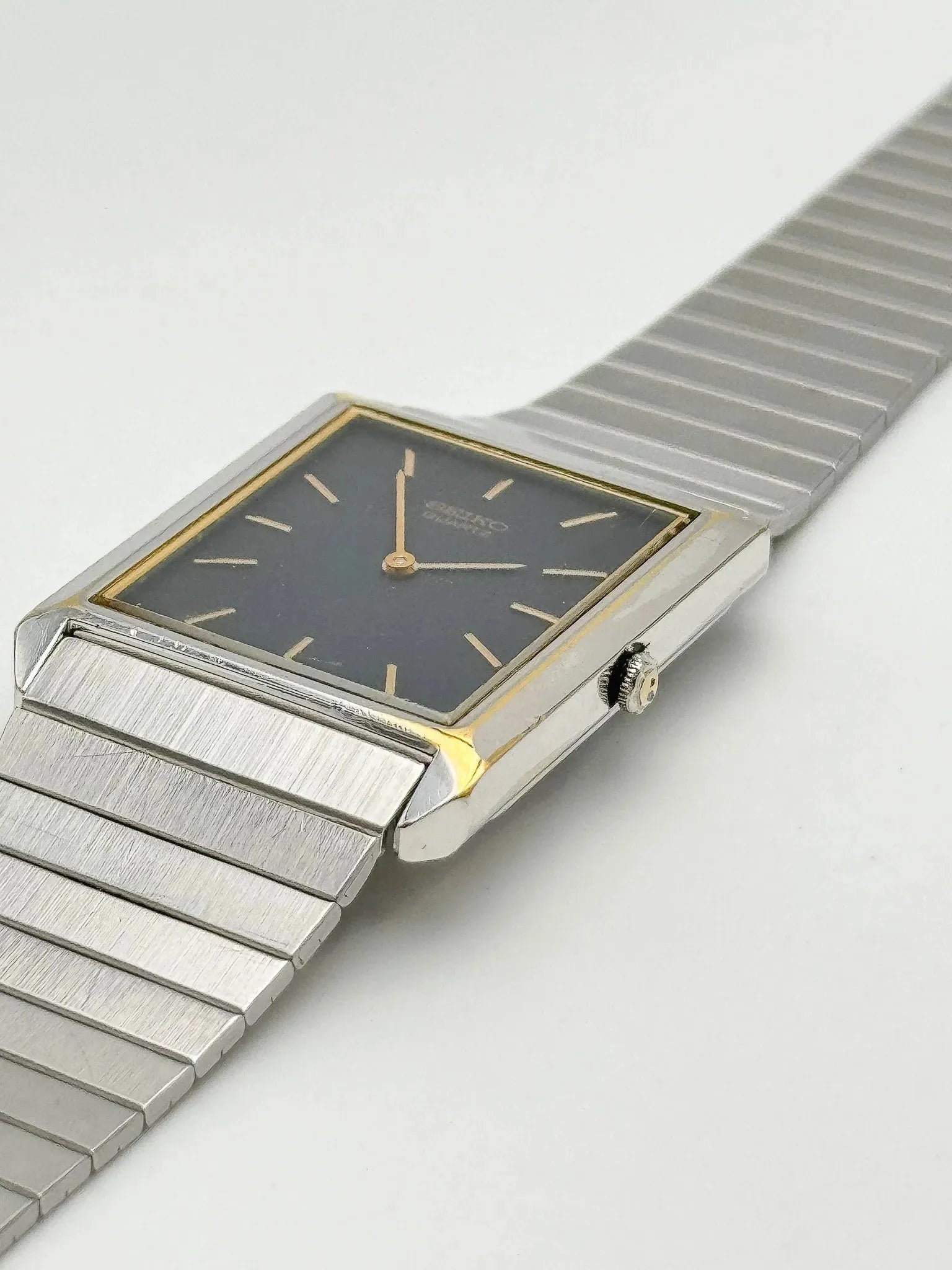 Seiko - Bracelet Acier Cadran noir - 1993 - Atelier Victor Paris - Vintage Watch Shop Dubai