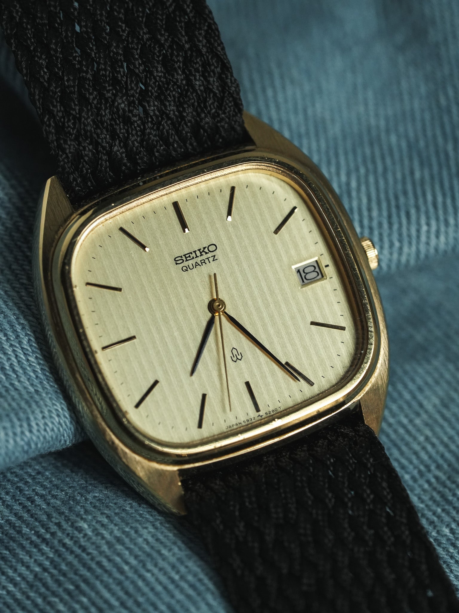 Seiko - Cadran TV Tapisserie Or - 1980 - Atelier Victor - Vintage Shop