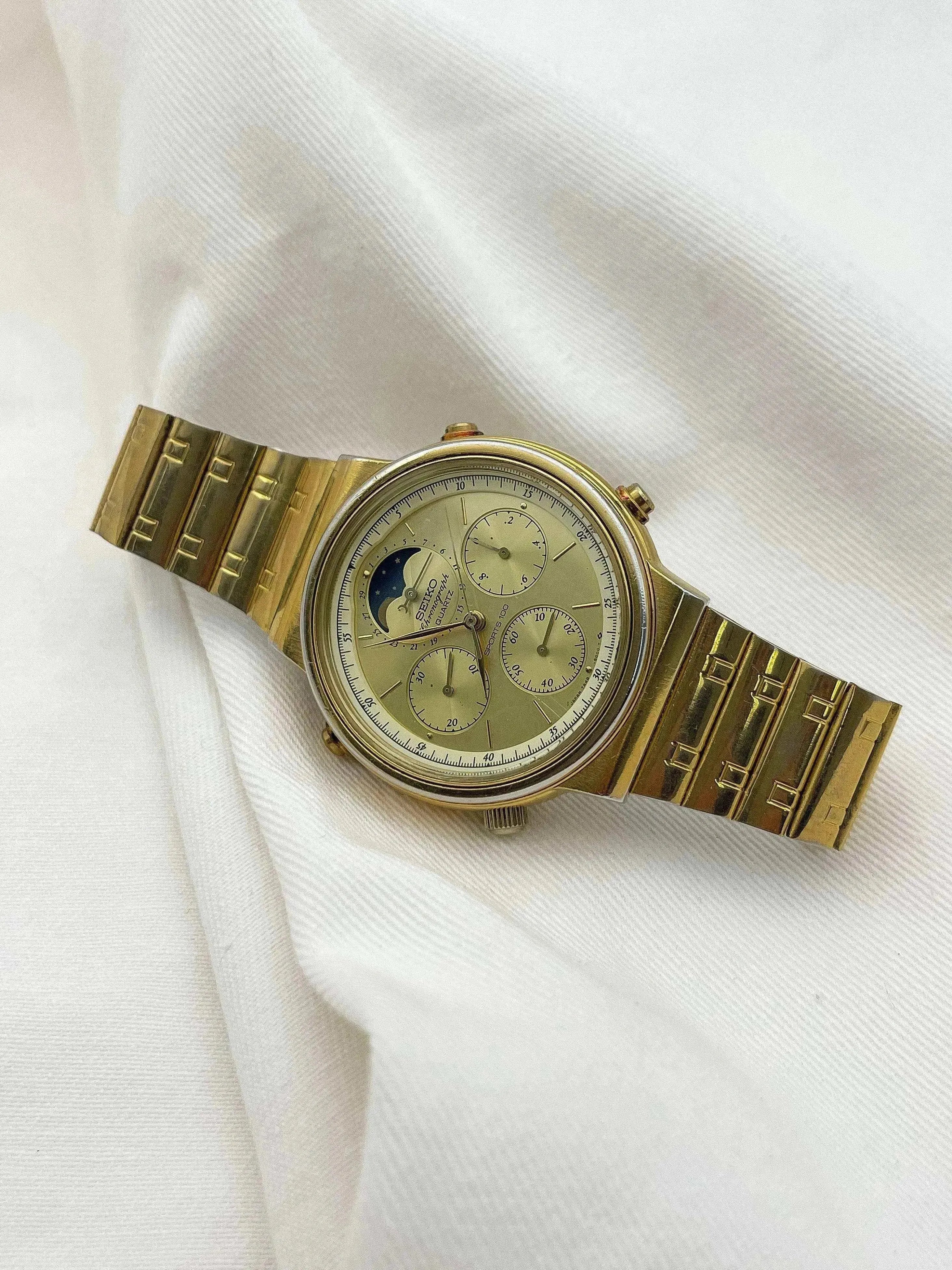 SEIKO - Chronograph Quartz Gold Dial - 1986 - Atelier Victor Paris - Vintage Watch Shop Dubai