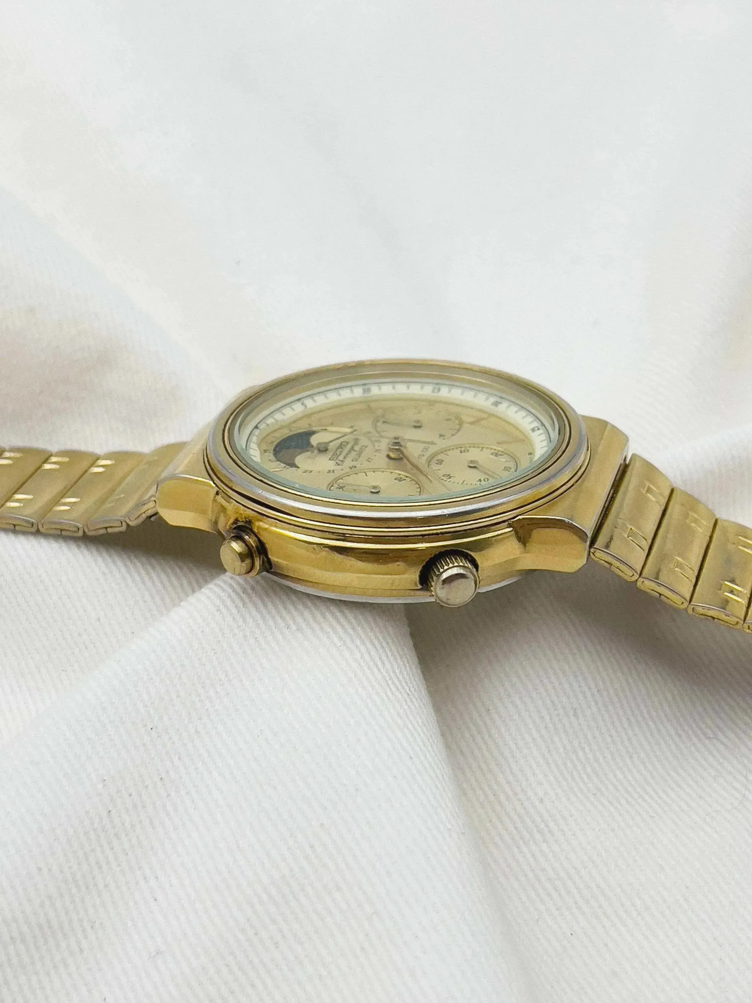 Seiko - Chronographe or Quartz Phase de lune - 1986 - Atelier Victor