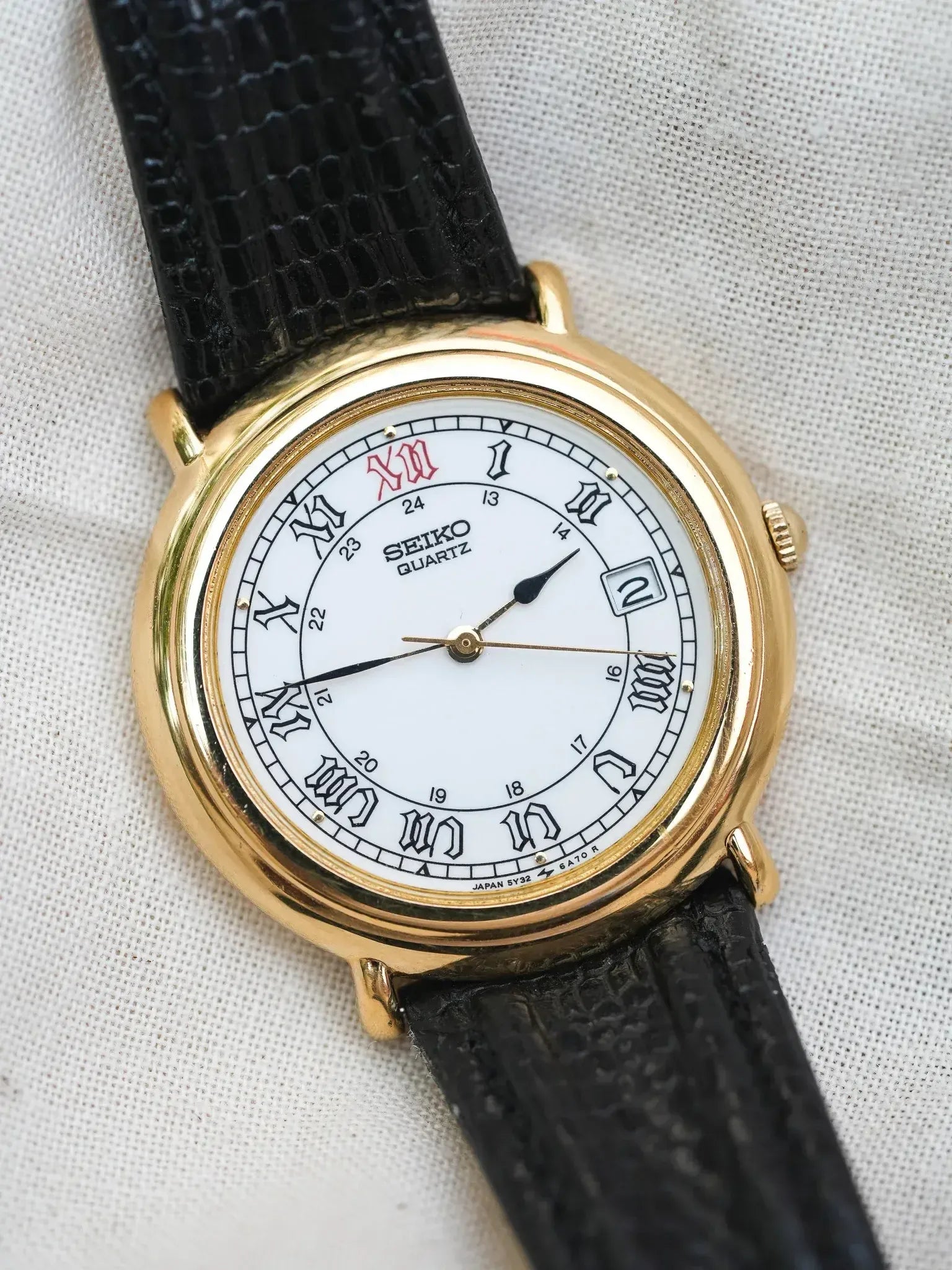 Seiko - Circle Or 12H rouge date - 1999 - Atelier Victor