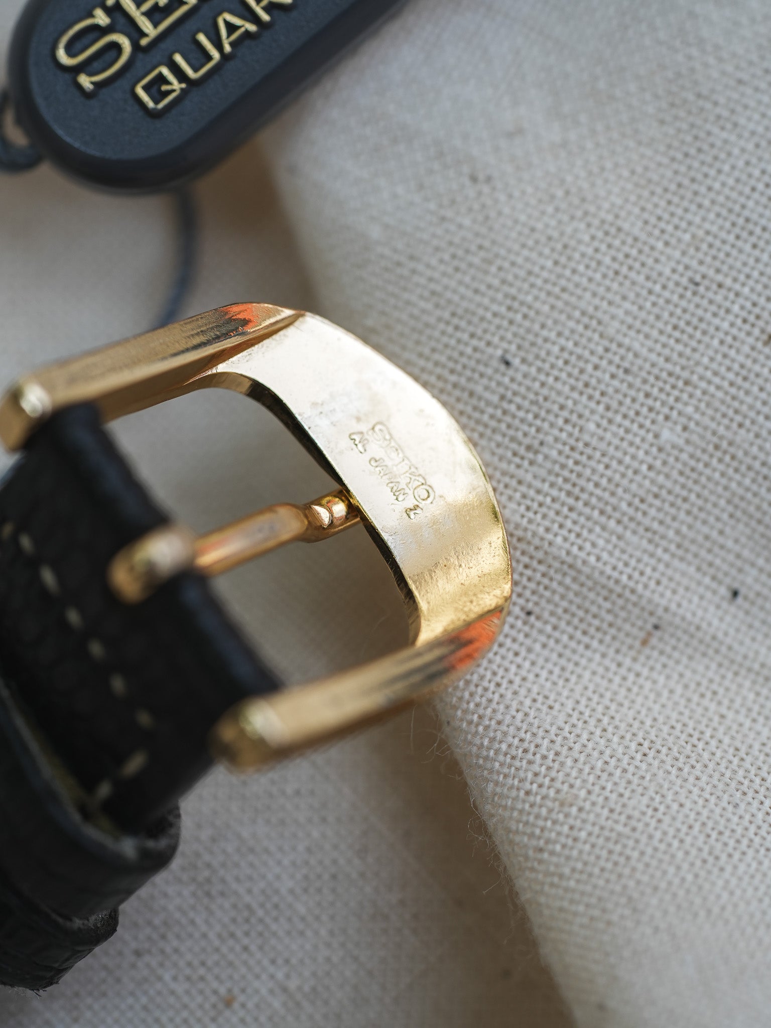 Seiko - Circle Or 12H rouge date - 1999 - Atelier Victor Paris - Vintage Watch Shop Dubai