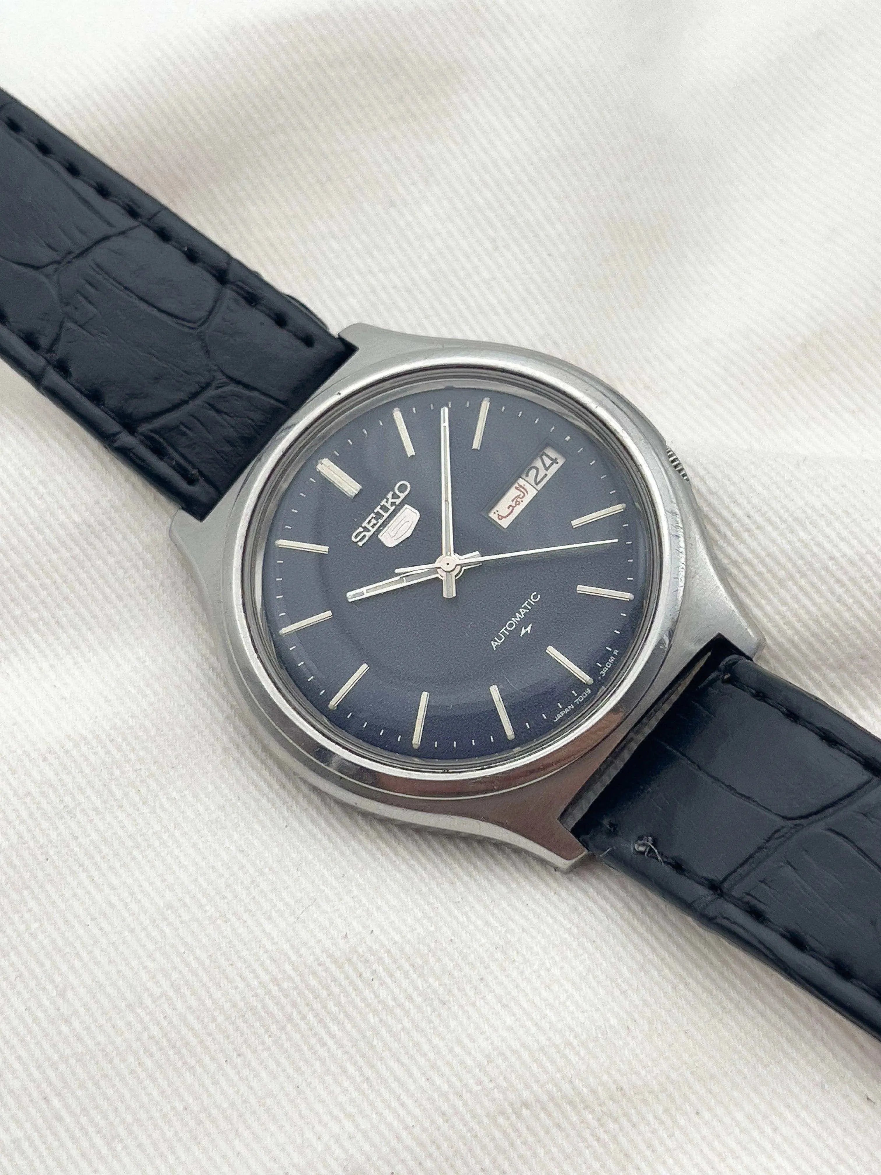 Seiko - Daydate Bleu Dial - 1984 - Atelier Victor Paris - Vintage Watch Shop Dubai