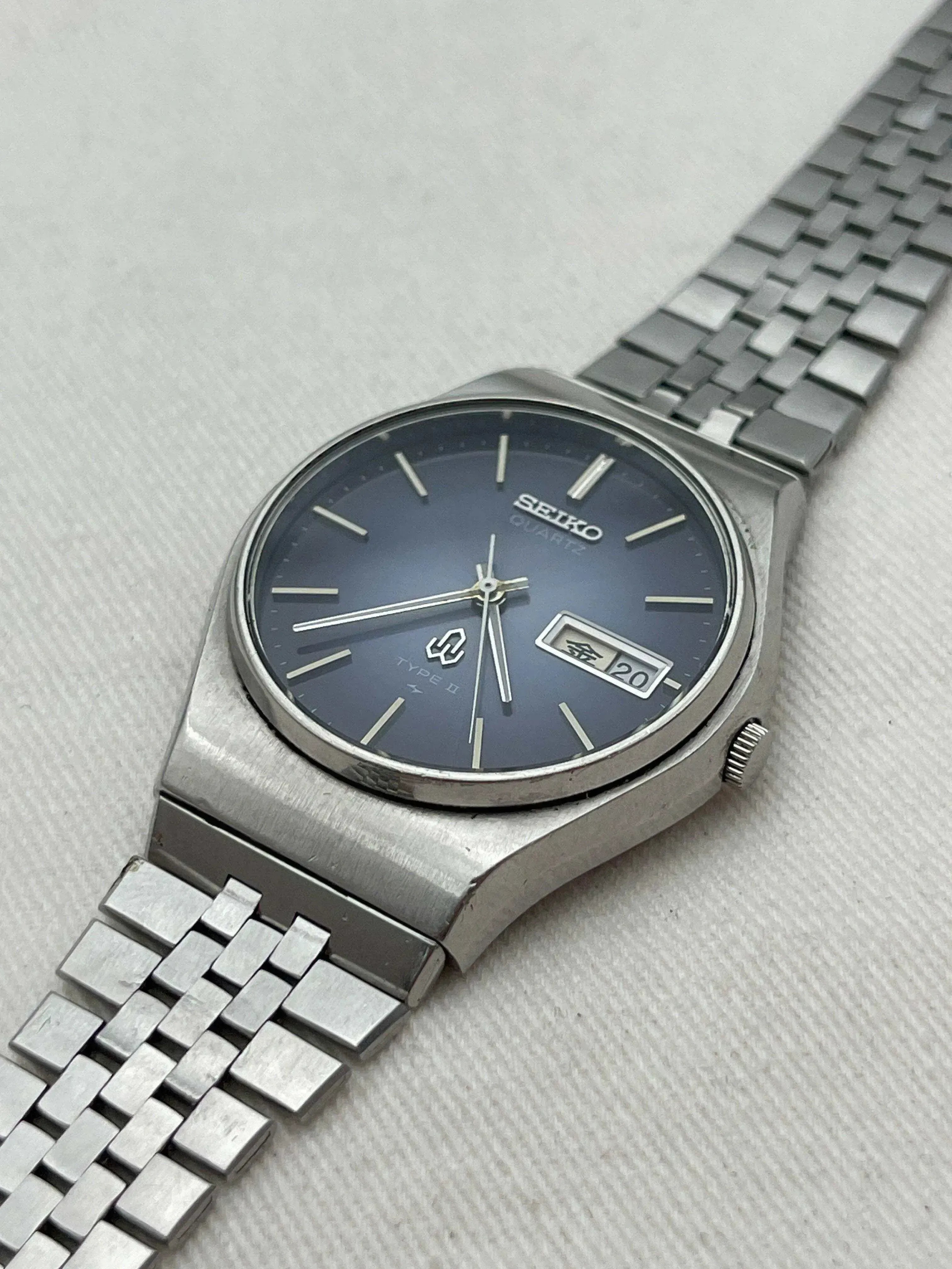 Seiko - Daydate Kanji Type II Bleu & Noir - 1977 - Atelier Victor