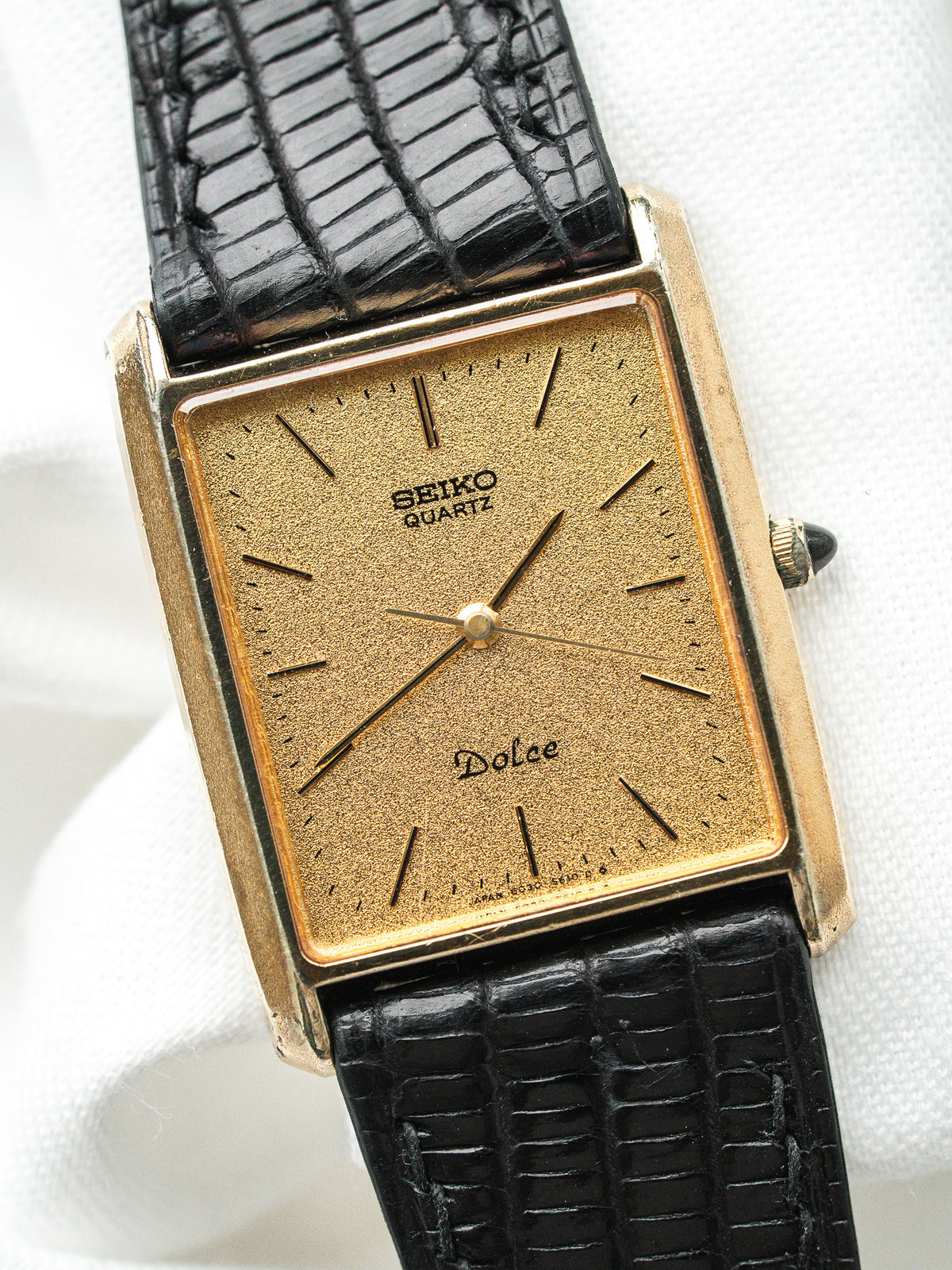 Seiko Dolce 6030-5510 Tank مطلية بالذهب — ميناء رملي (1982)