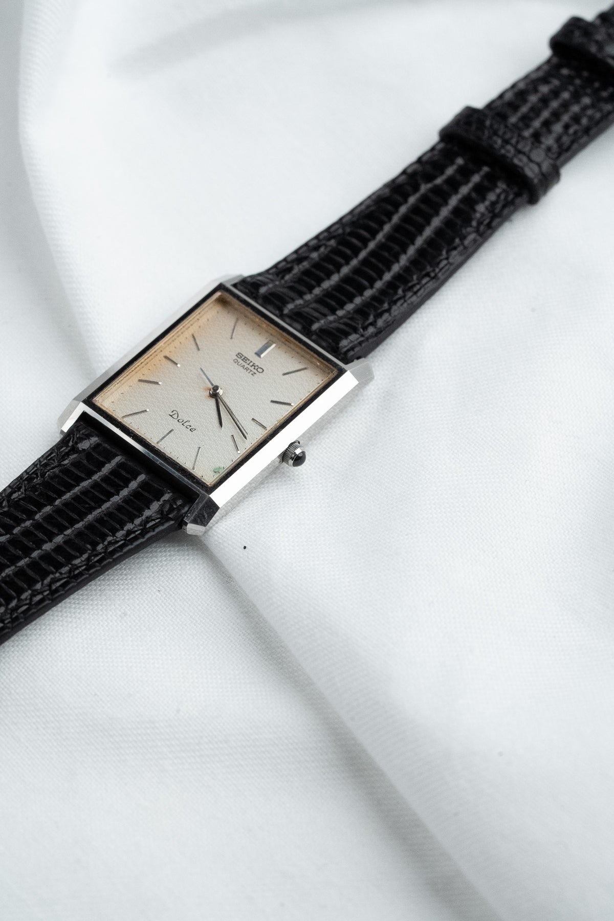 Seiko Dolce vintage watch with cream dial and black textured strap