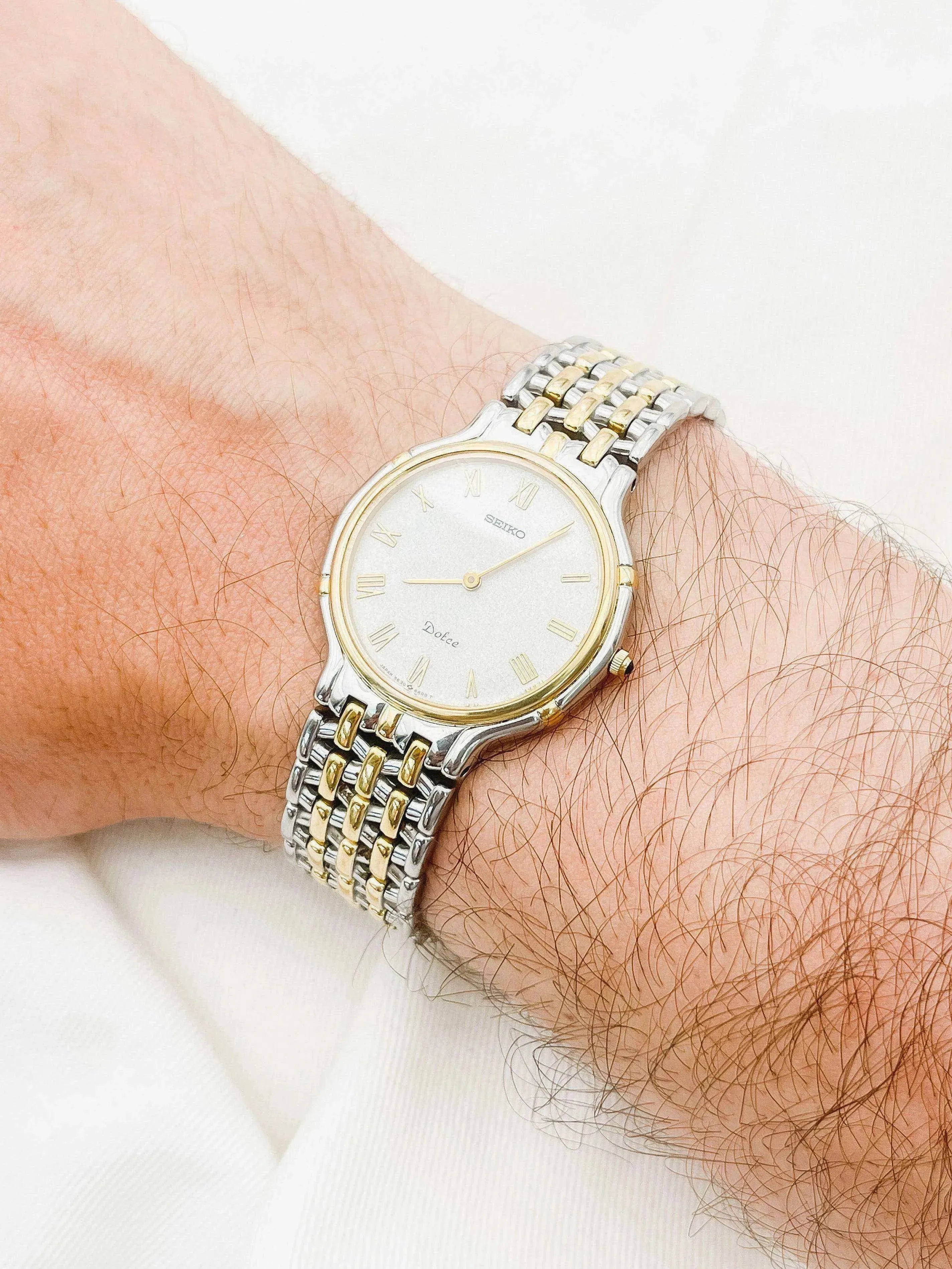 Seiko - Dolce Index Romain Or Acier - 1988 - Atelier Victor Paris - Vintage Watch Shop Dubai