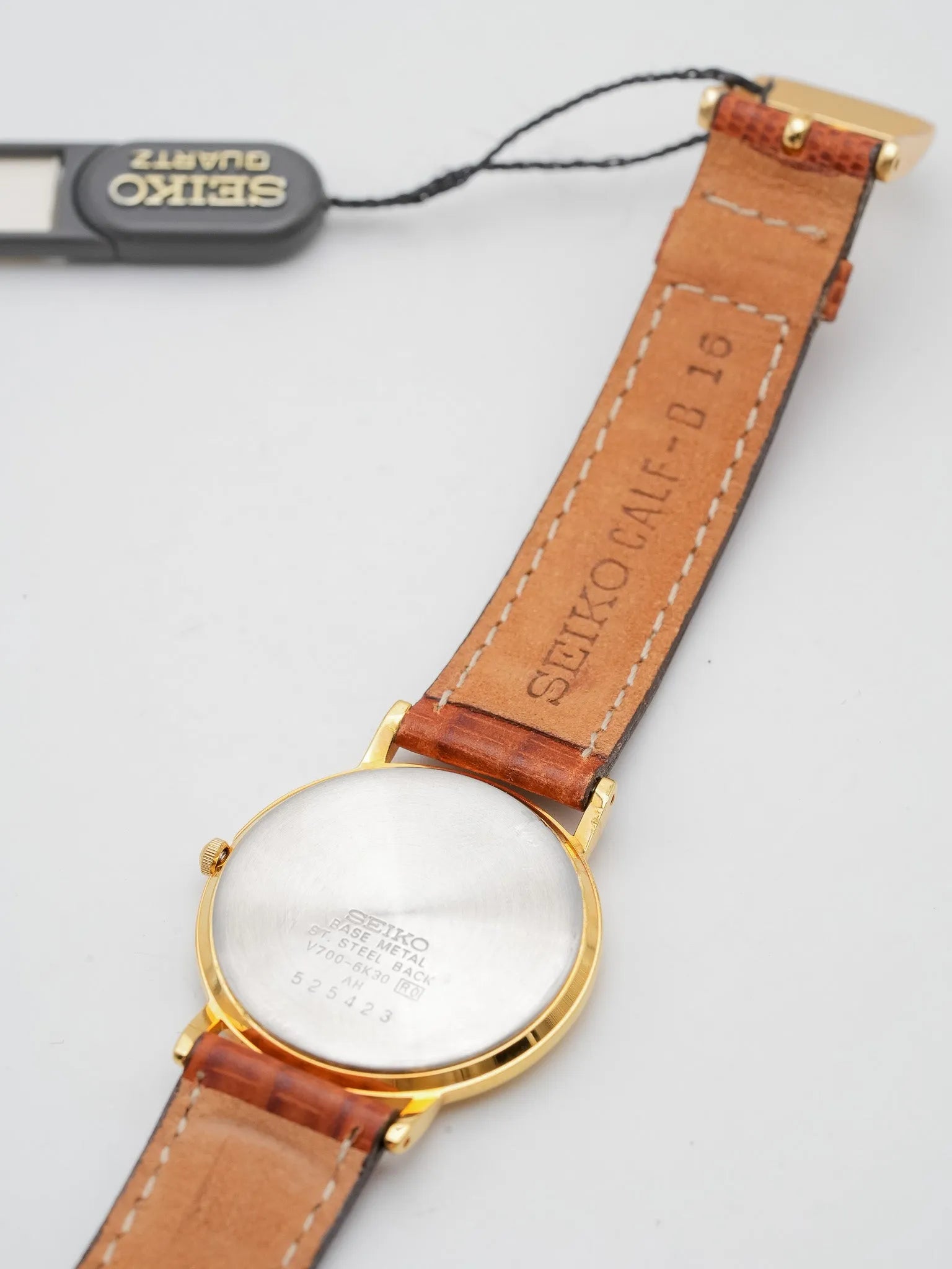 Seiko - Doré cadran blanc index romain - NOS - 1990s - Atelier Victor Paris - Vintage Watch Shop Dubai