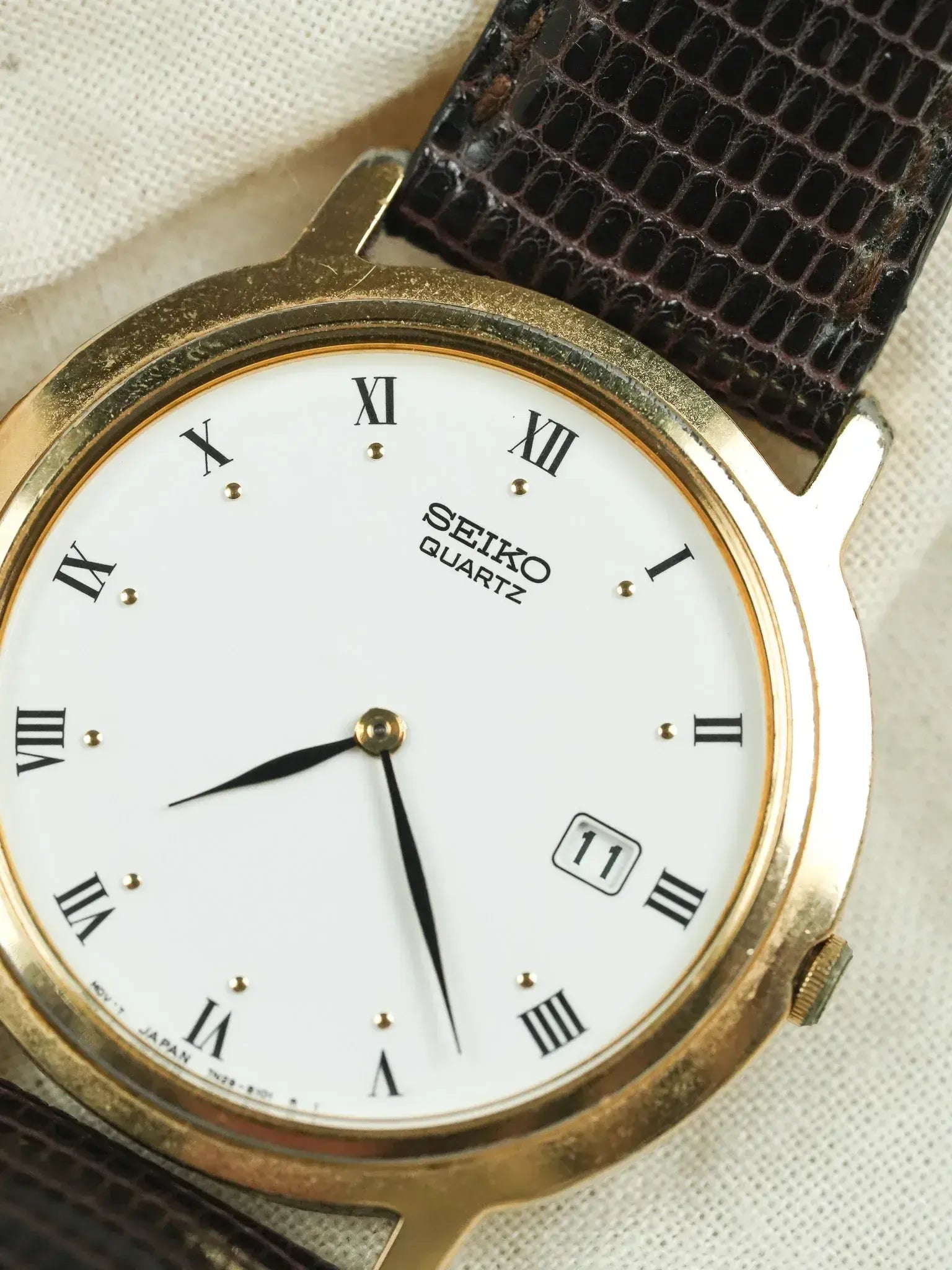 Seiko - Reloj de Vestir Fecha Chapado en Oro Índice Romano - 2002