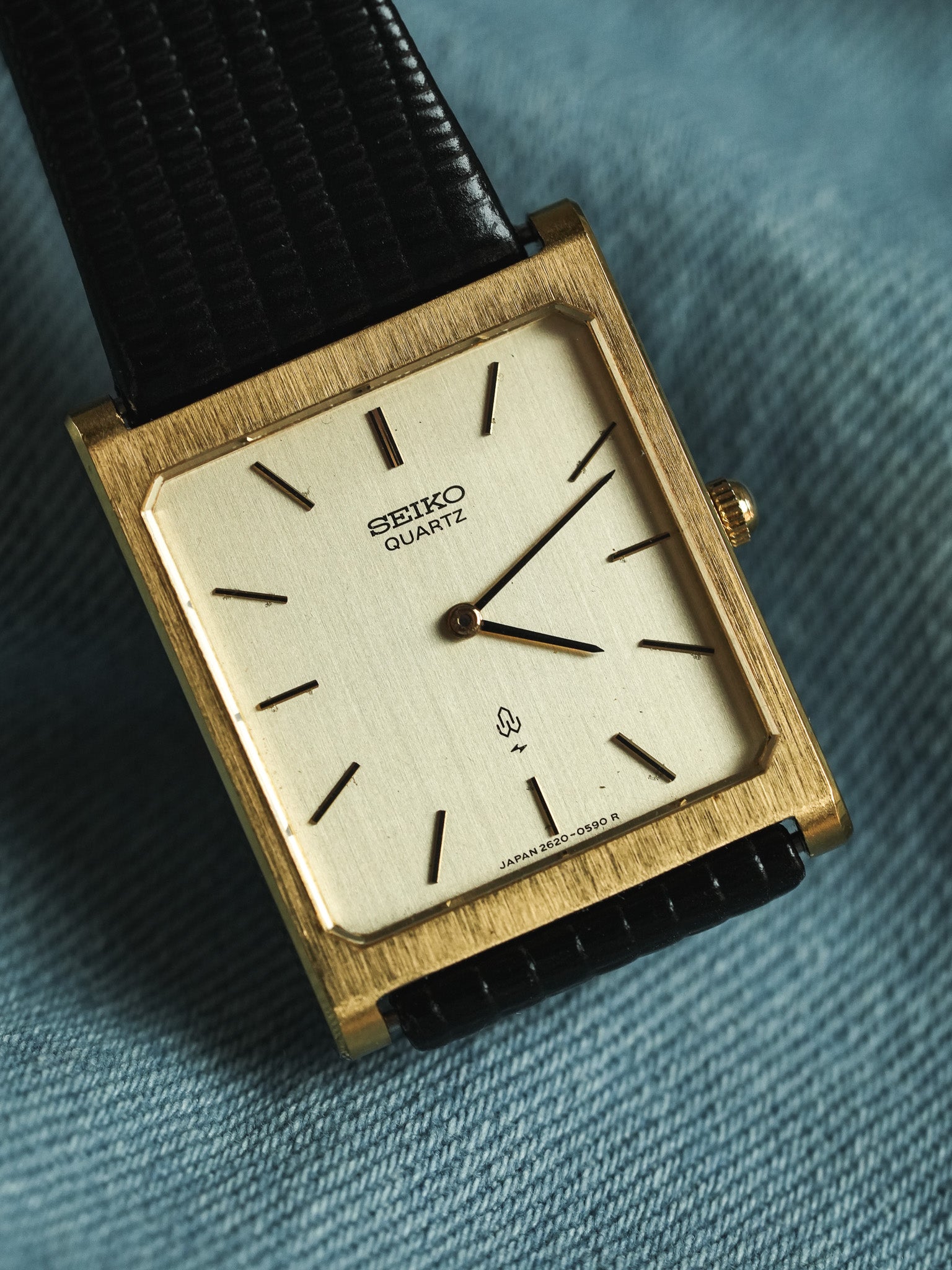 Seiko - Echantillon Tank XL Plaqué or Brossé - 1988 - Atelier Victor - Vintage Shop