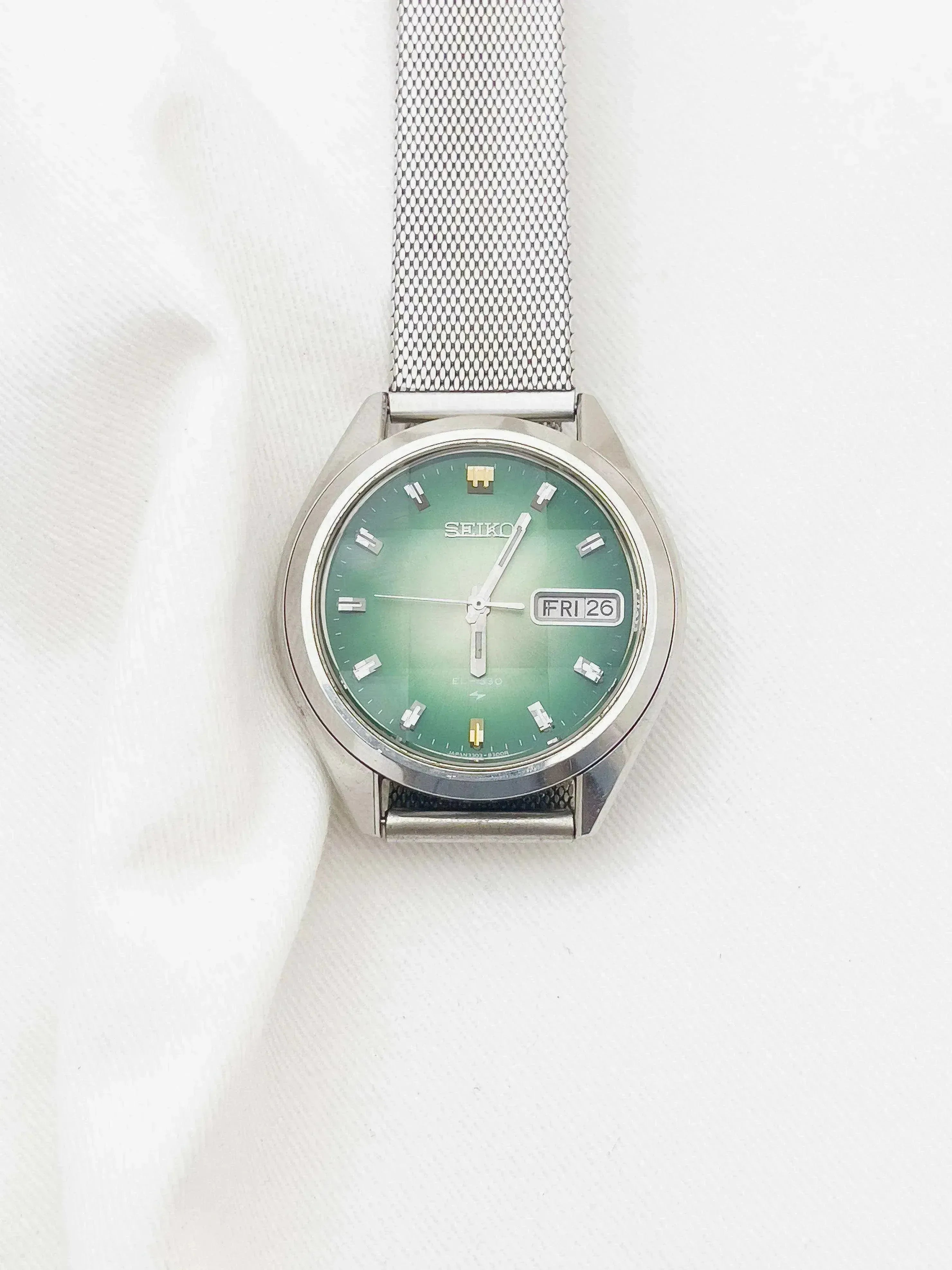 Seiko - EL-330 Verre Facetté vert - 1972 - Atelier Victor