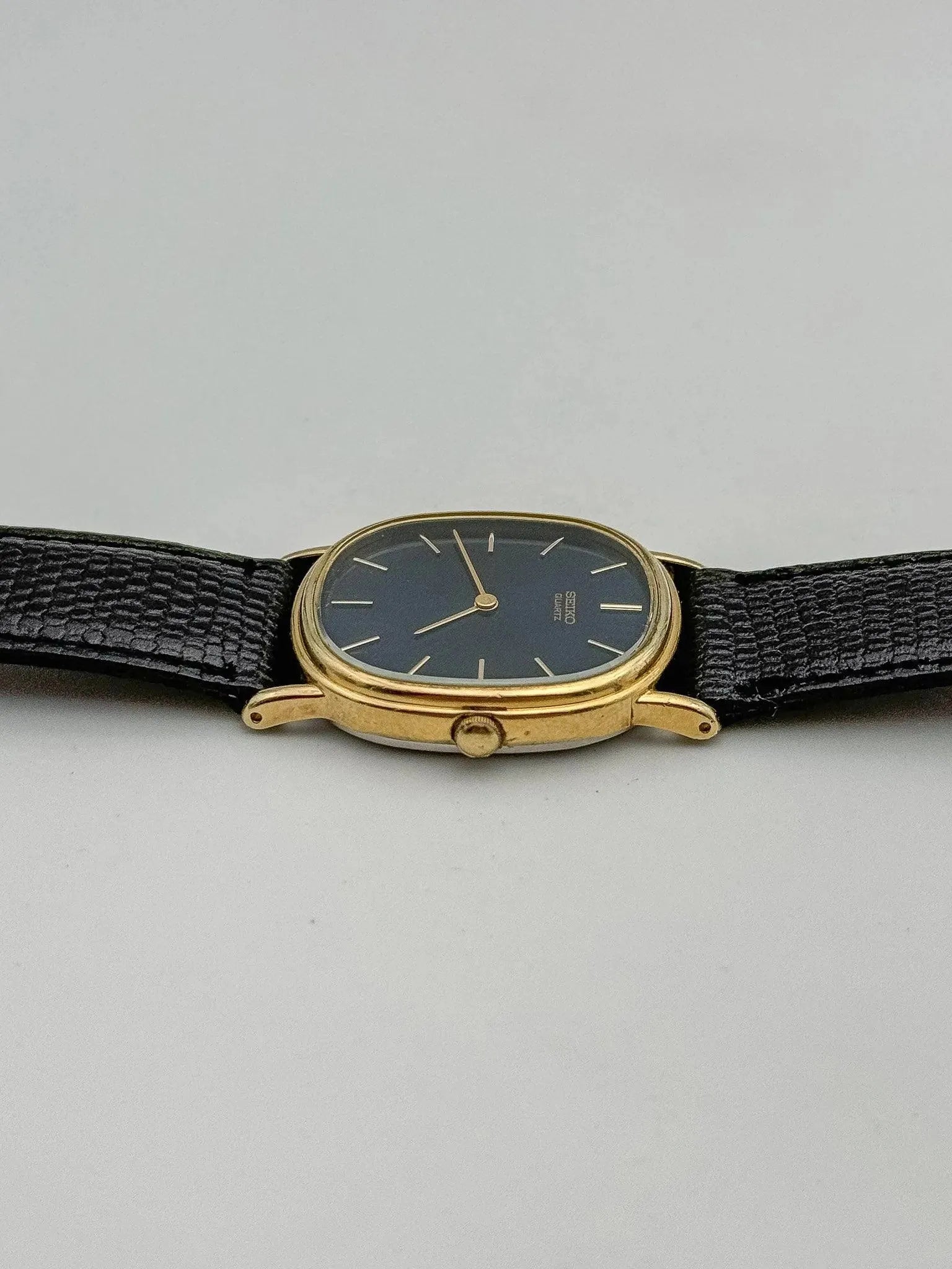 Seiko - Ellipse Blue - 1982 - Atelier Victor Paris - Vintage Watch Shop Dubai