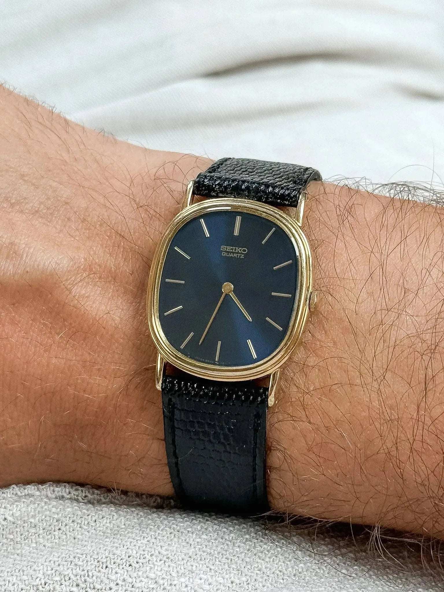 Seiko - Ellipse Blue - 1982 - Atelier Victor Paris - Vintage Watch Shop Dubai