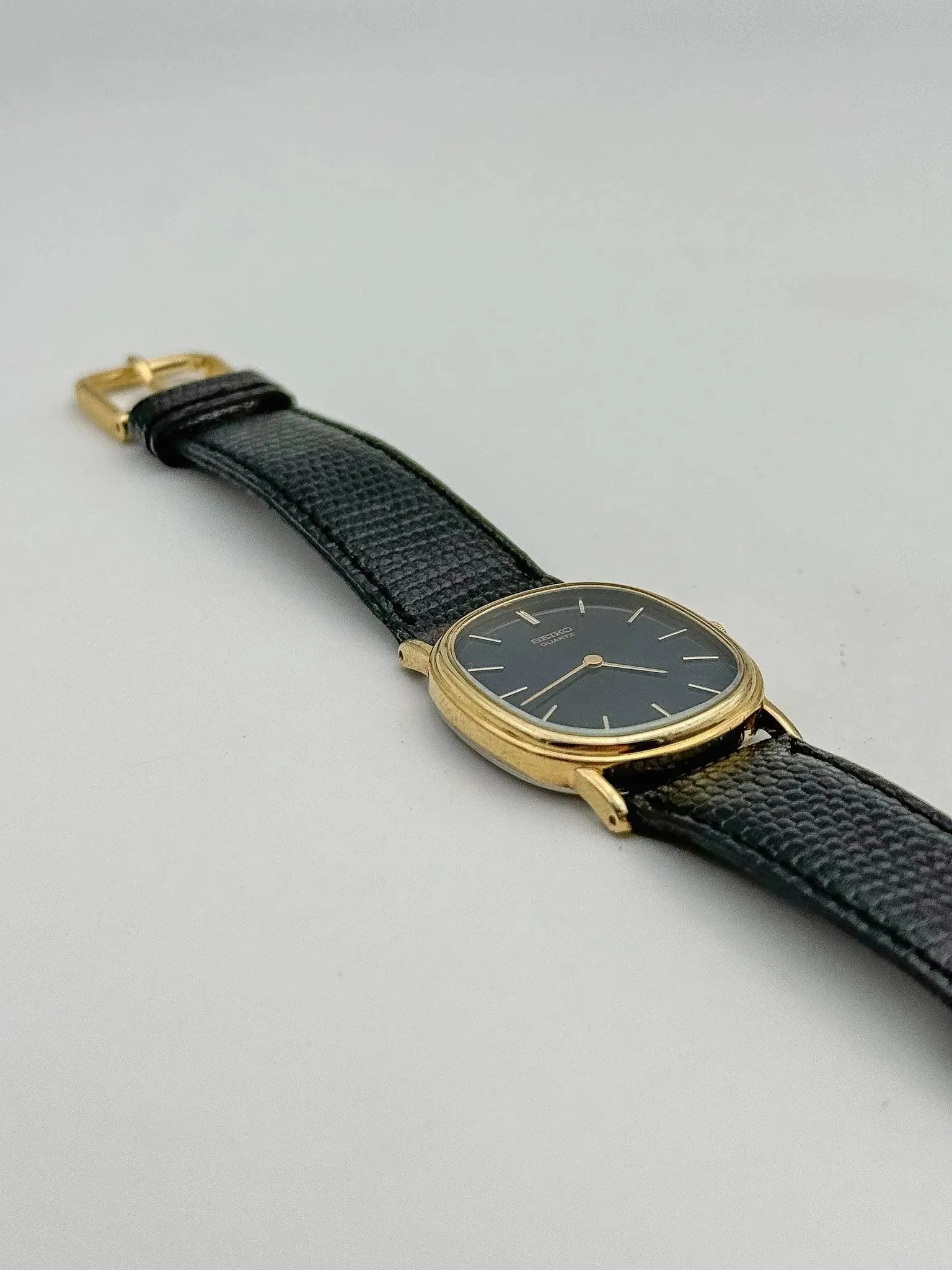 Seiko - Ellipse Blue - 1982 - Atelier Victor Paris - Vintage Watch Shop Dubai