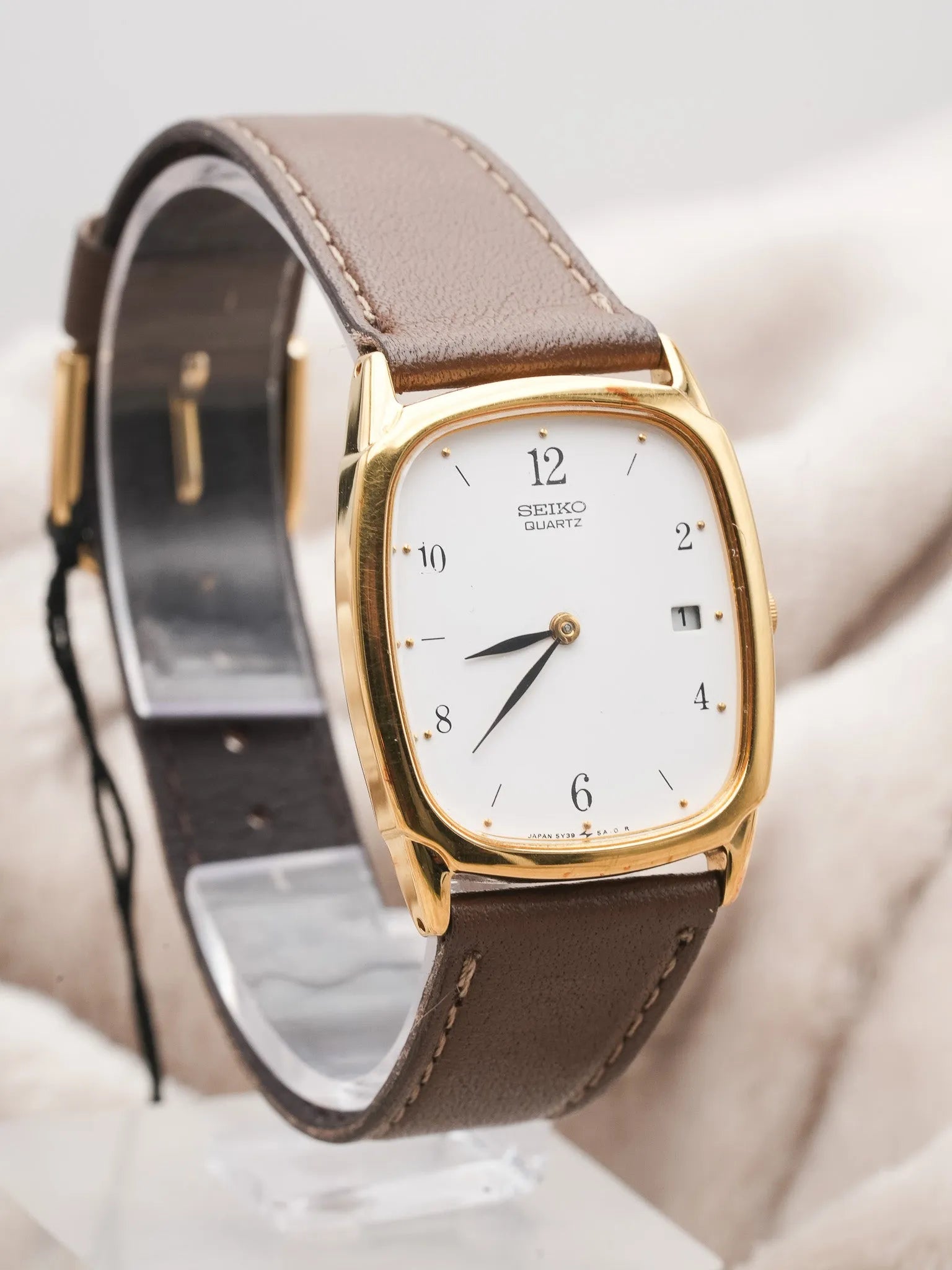 Seiko - Ellipse Plaqué or blanc date - NOS - 1987 - Atelier Victor - Vintage Shop