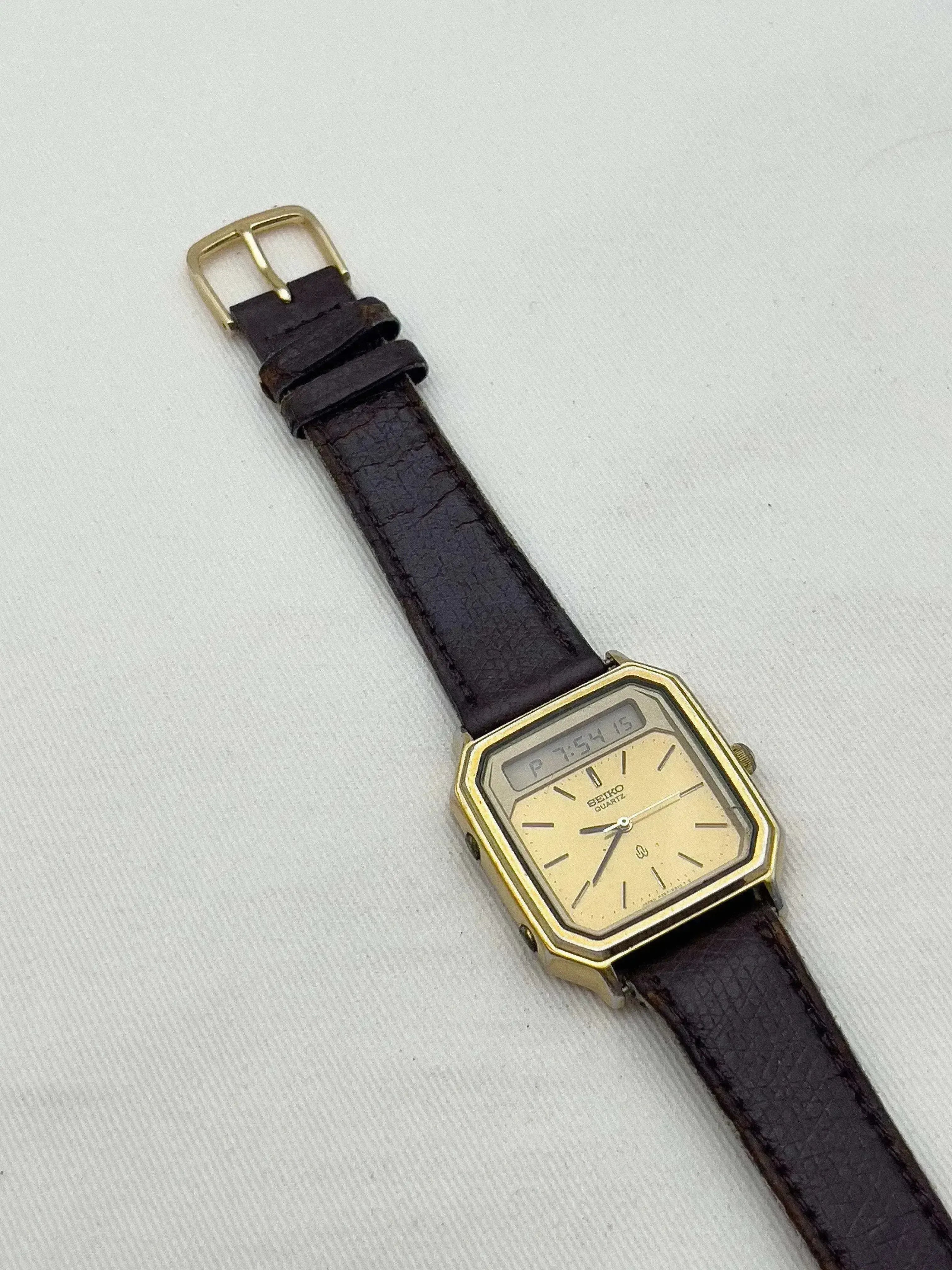 Seiko - GMT Tank Or - 1981 - Atelier Victor