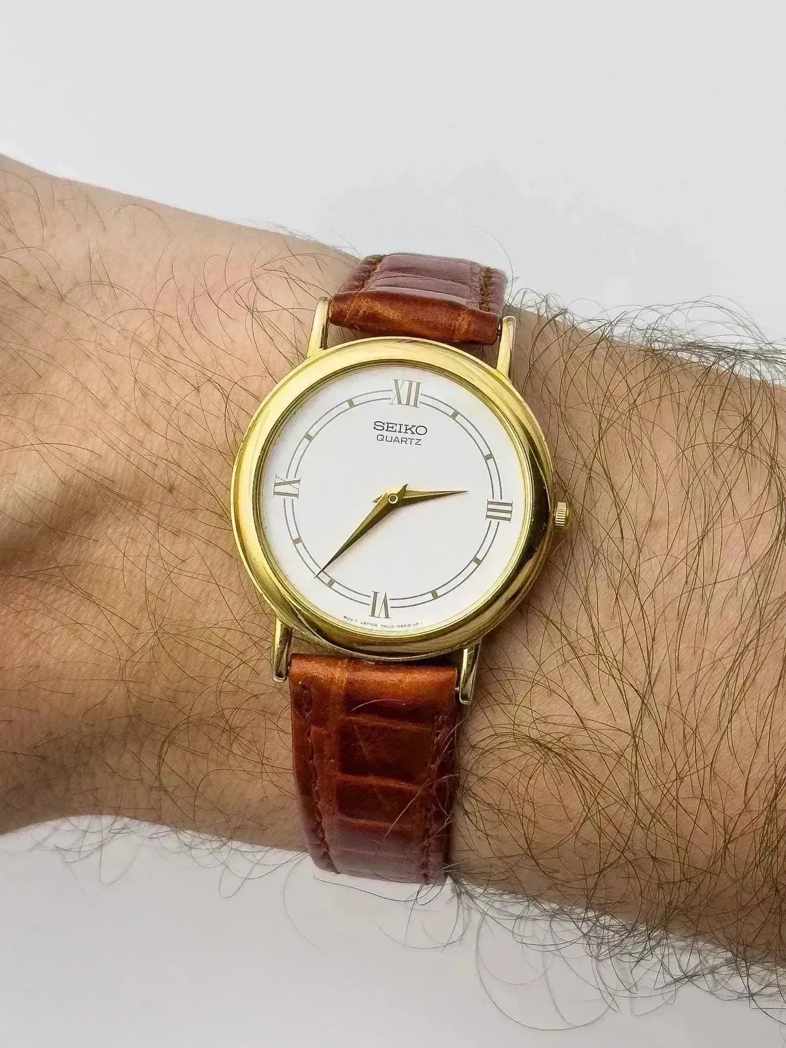 Seiko - Gold White Dress Watch - 2001 - Atelier Victor