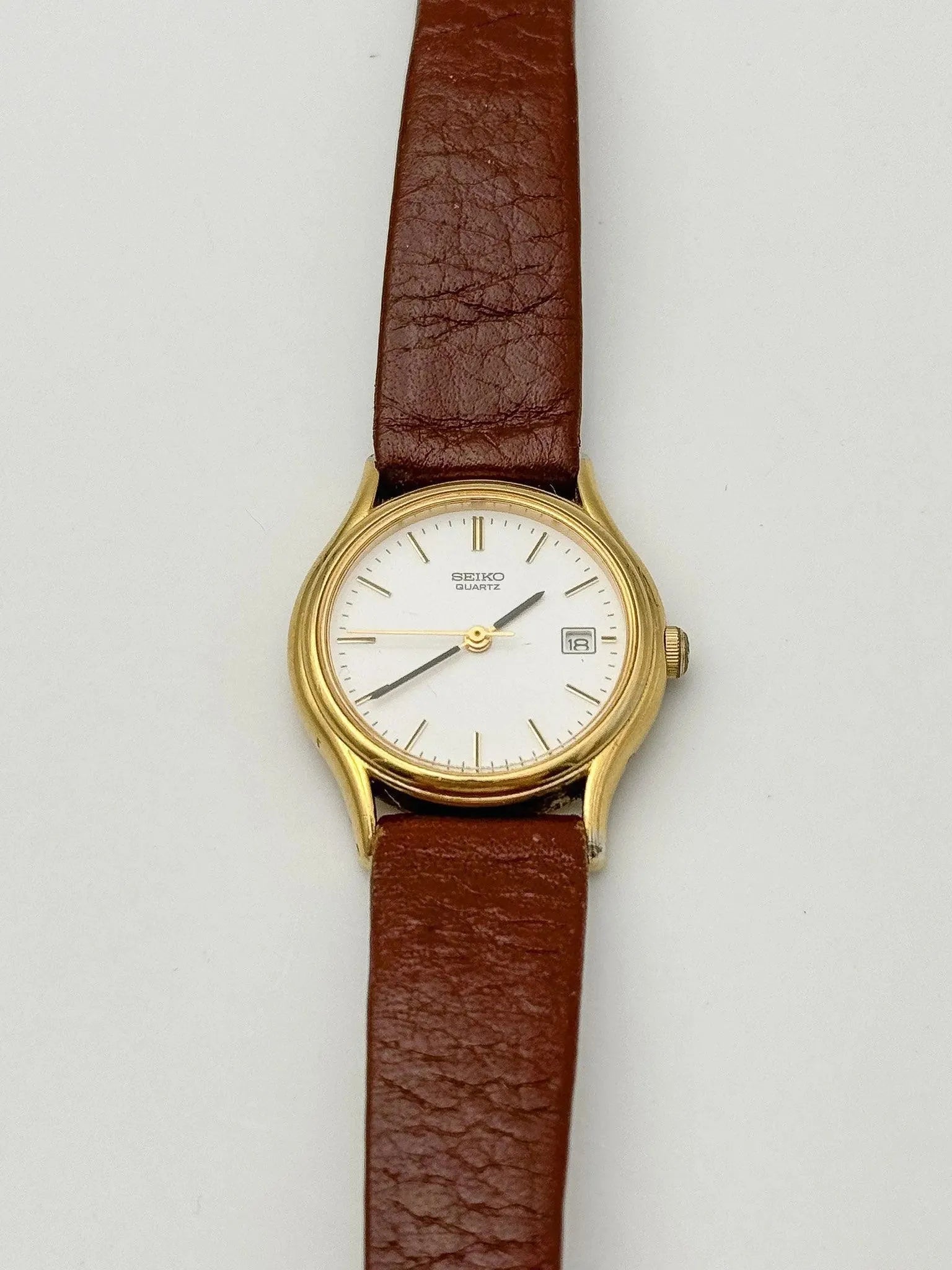 Seiko - Lady Gold White Dial - 1995 - Atelier Victor Paris - Vintage Watch Shop Dubai