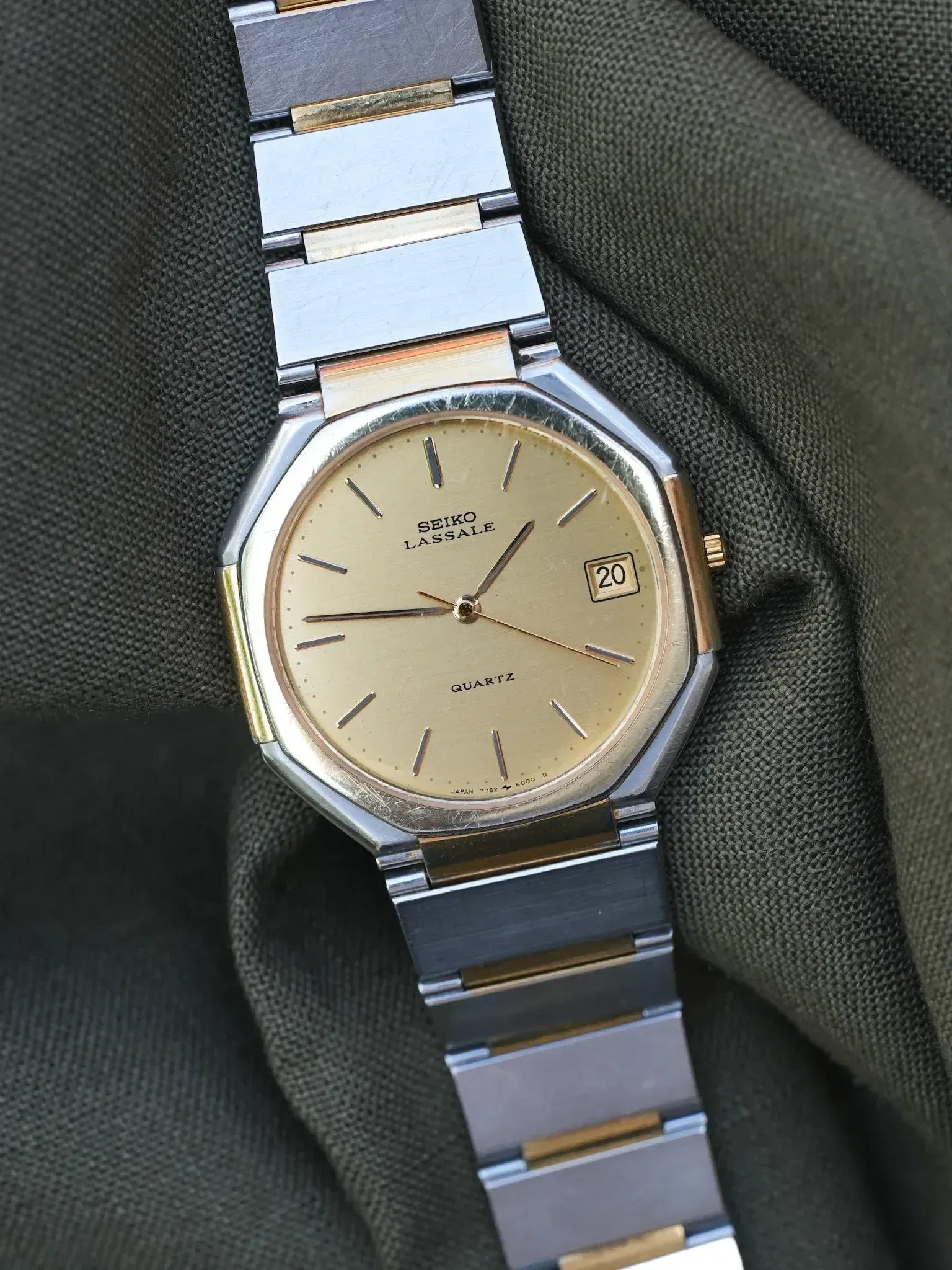 Seiko Lassale vintage watch with gold dial, two-tone bracelet, date window at 3 o'clock