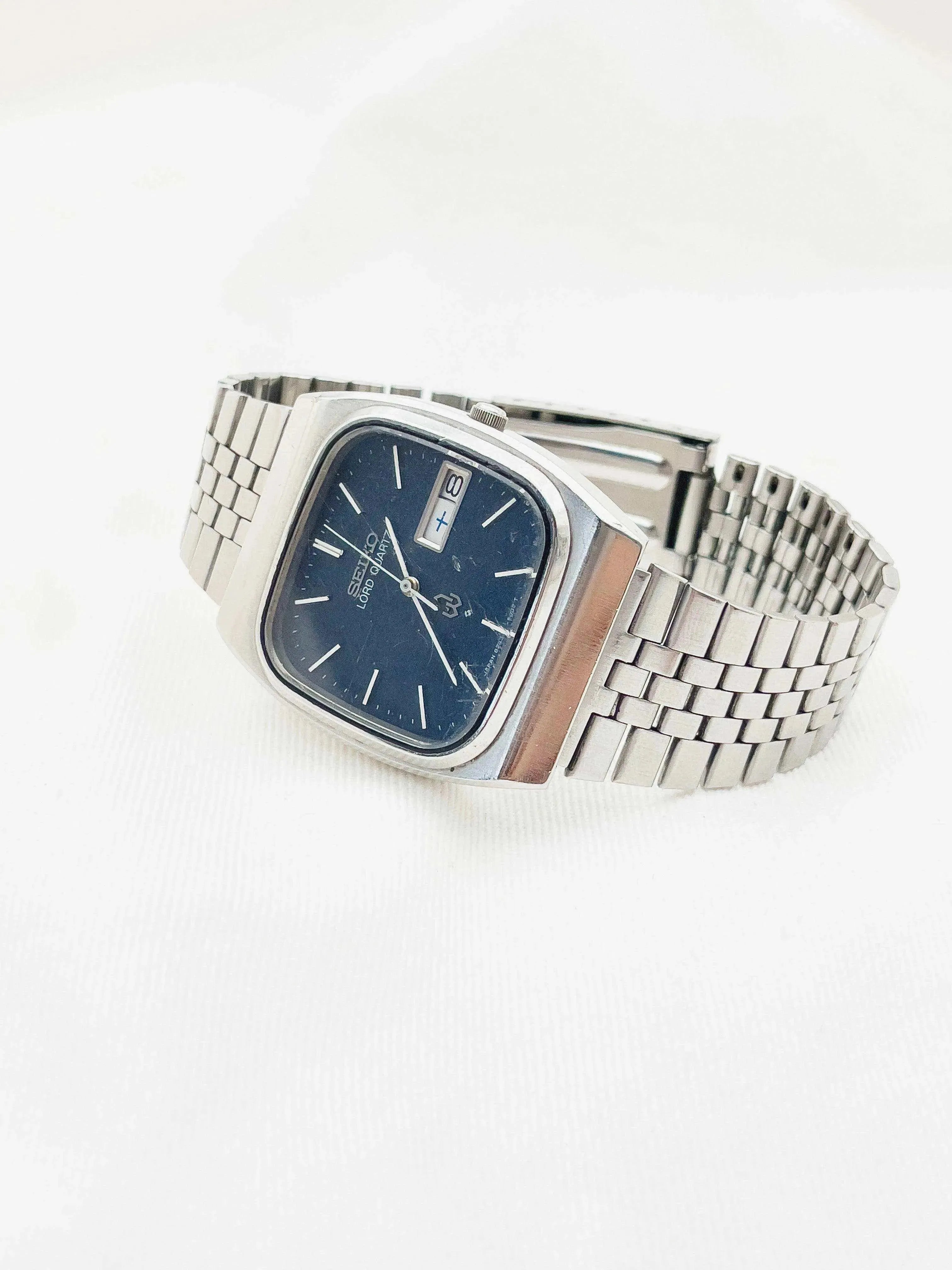 Seiko - Lord Quartz Boitier TV - 1979 - Atelier Victor Paris - Vintage Watch Shop Dubai