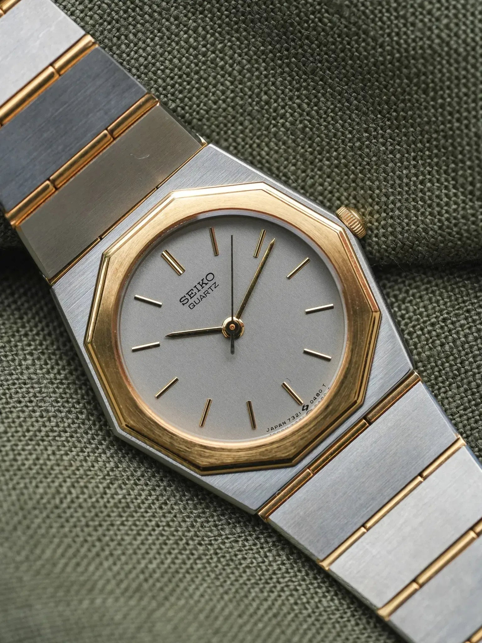 Seiko - Mini Acier Or Cadran Acier - NOS - 1984 - Atelier Victor