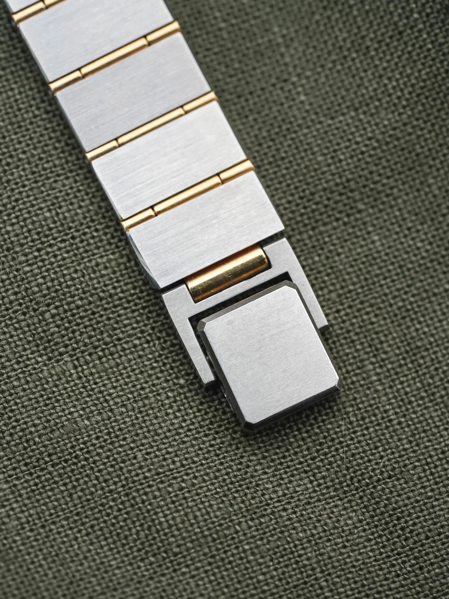 Seiko - Mini Acier Or Cadran Acier - NOS - 1984 - Atelier Victor