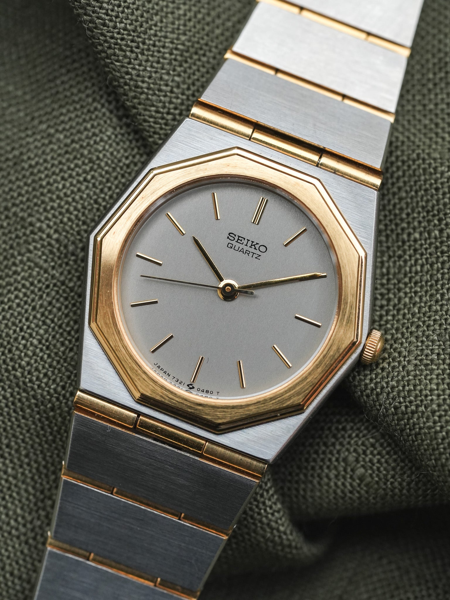 Seiko - Mini Acier Or Cadran Acier - NOS - 1984 - Atelier Victor Paris - Vintage Watch Shop Dubai