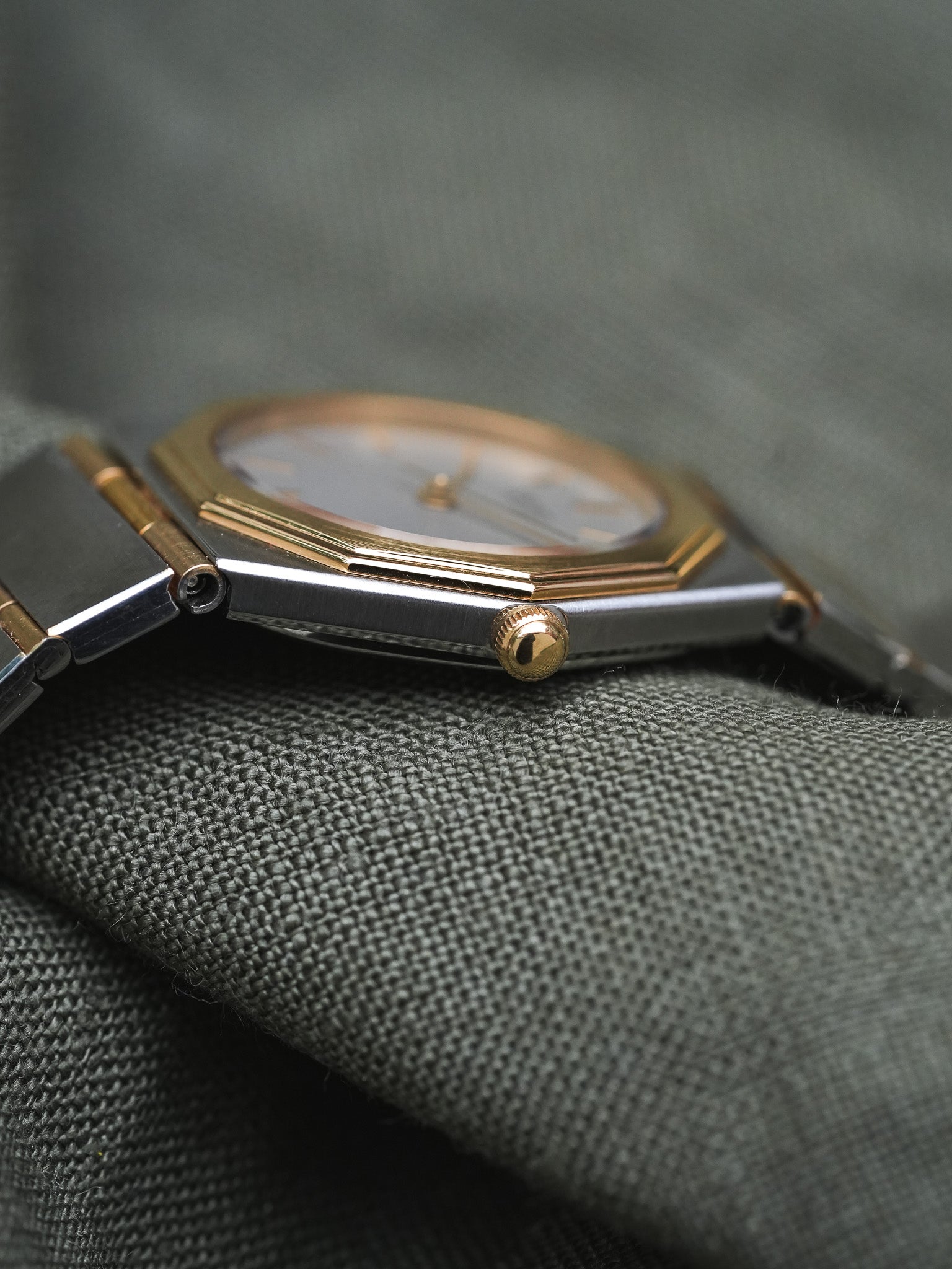 Seiko - Mini Acier Or Cadran Acier - NOS - 1984 - Atelier Victor Paris - Vintage Watch Shop Dubai