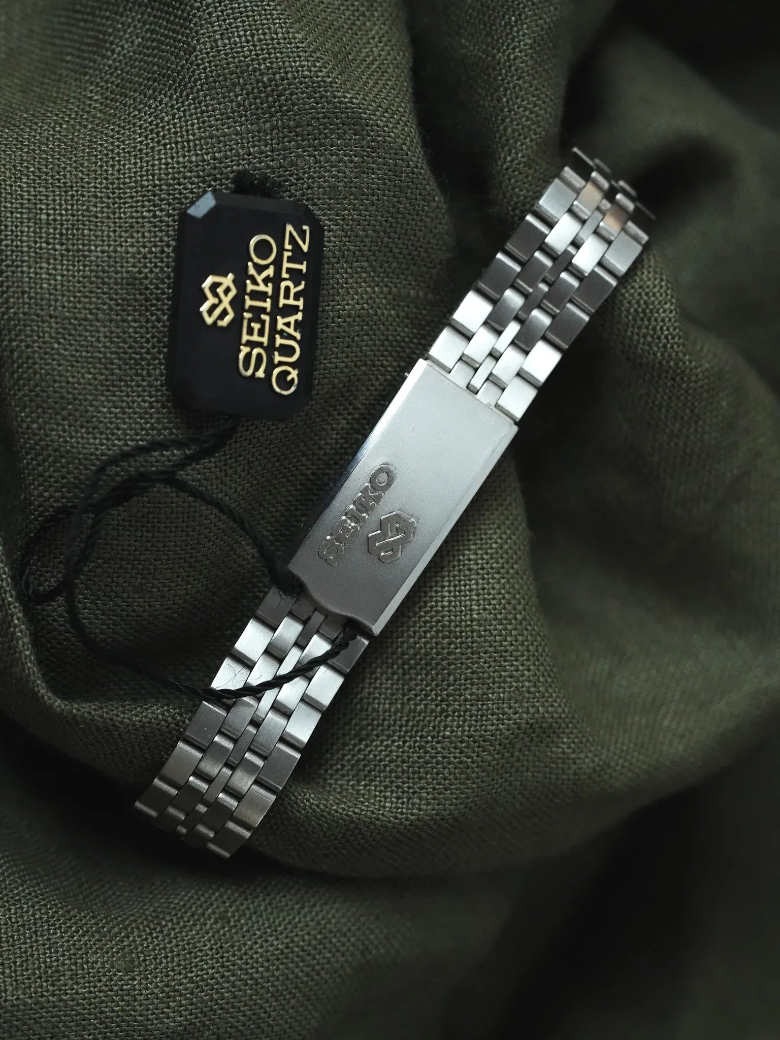 Seiko - Mini Digital Bracelet Acier - NOS - 1980s - Atelier Victor