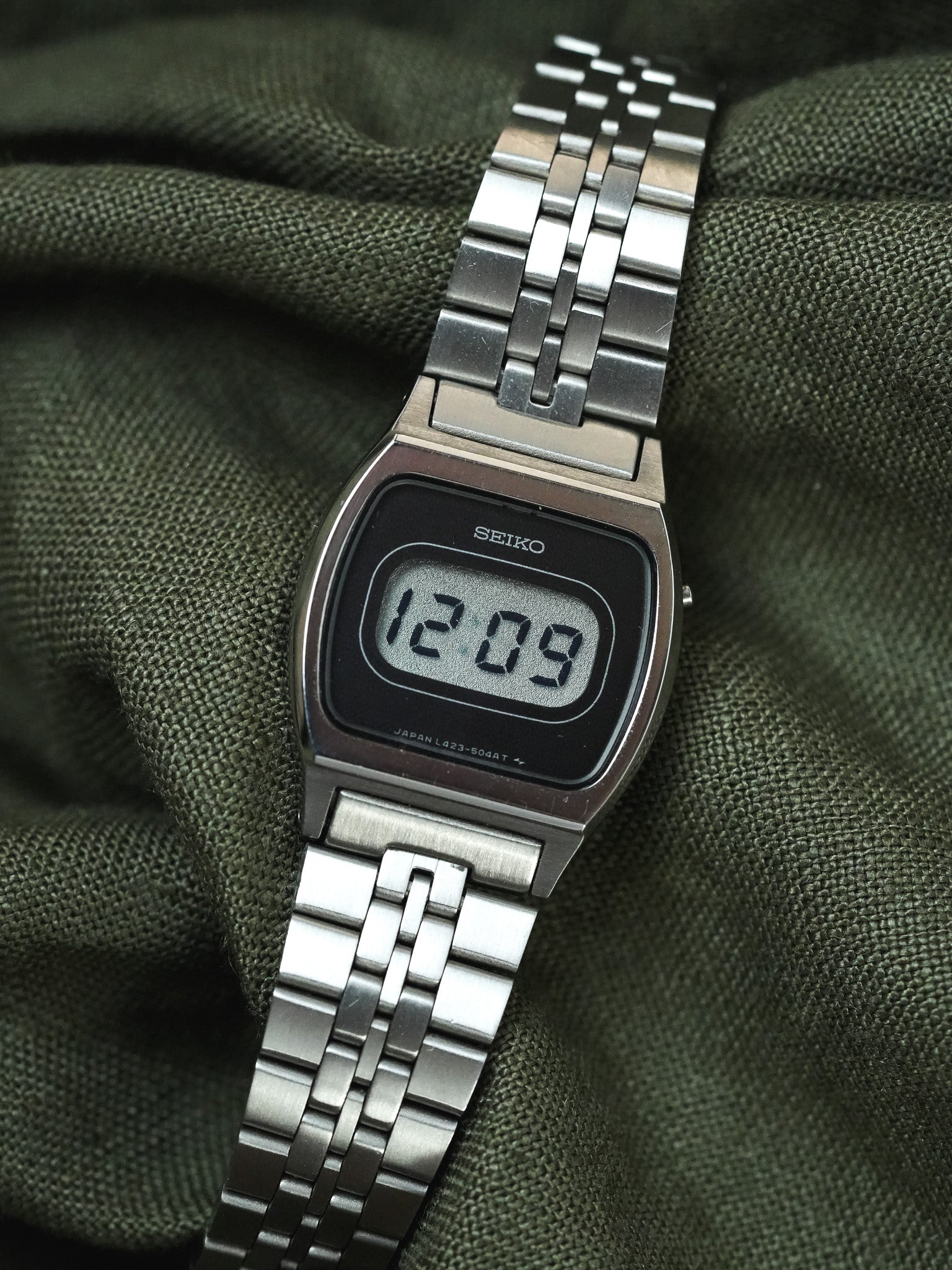 Seiko - Mini Digital Bracelet Acier - NOS - 1980s - Atelier Victor - Vintage Shop