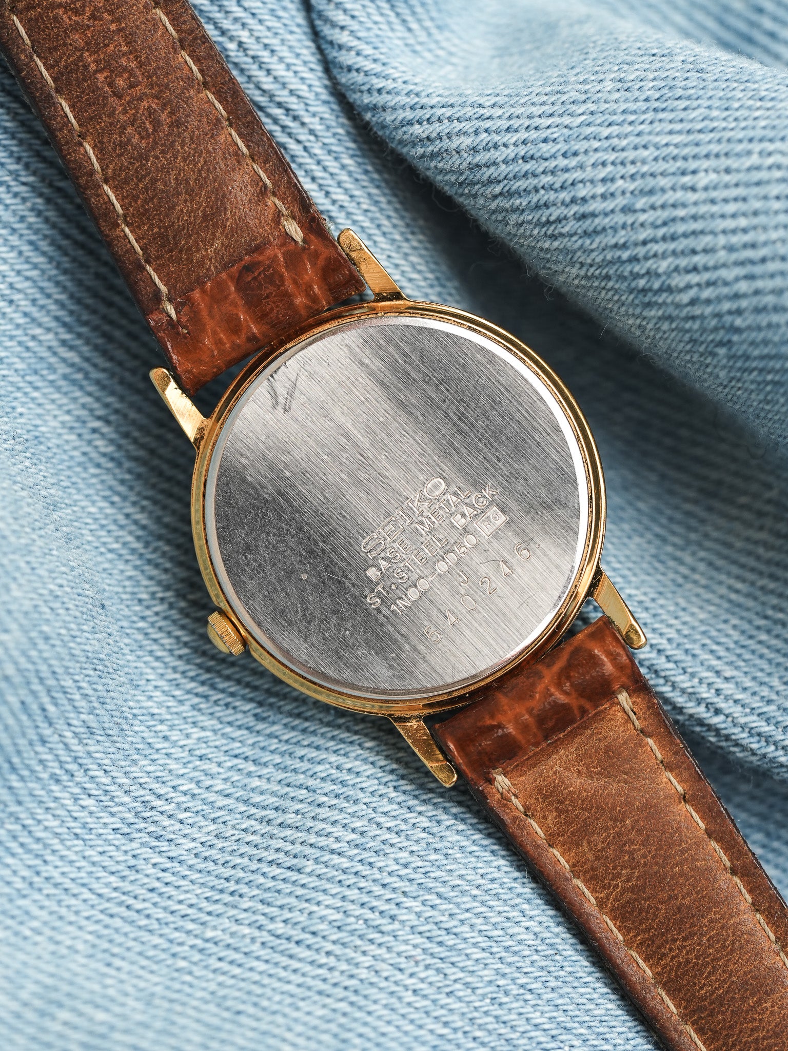 Seiko - Mini Dress Watch Creme Blanc Romain - 1995 - Atelier Victor - Vintage Shop