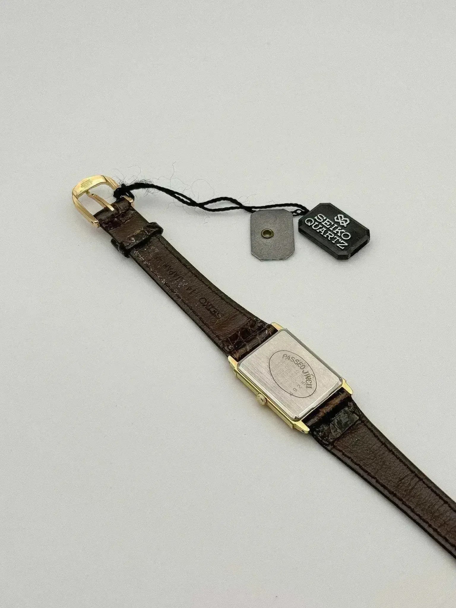 Seiko - Mini Tank Gold - NOS - 1984 - Atelier Victor