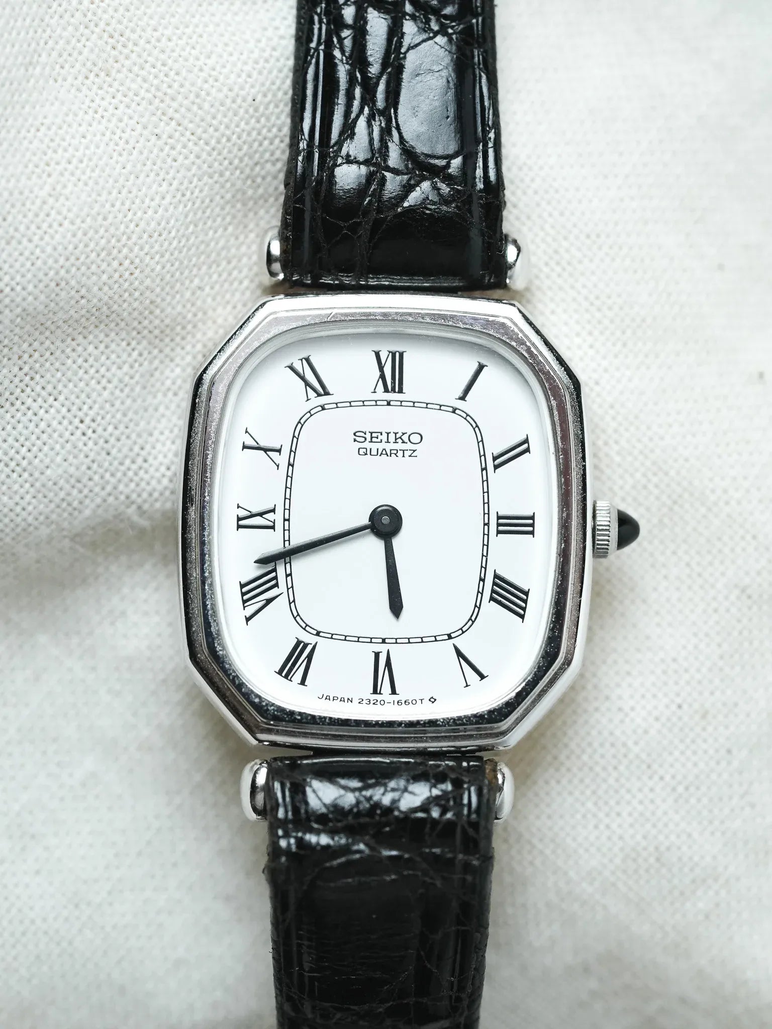 Seiko - Mini Tank Octogonale Acier Blanc Romain - NOS - 1984 - Atelier Victor