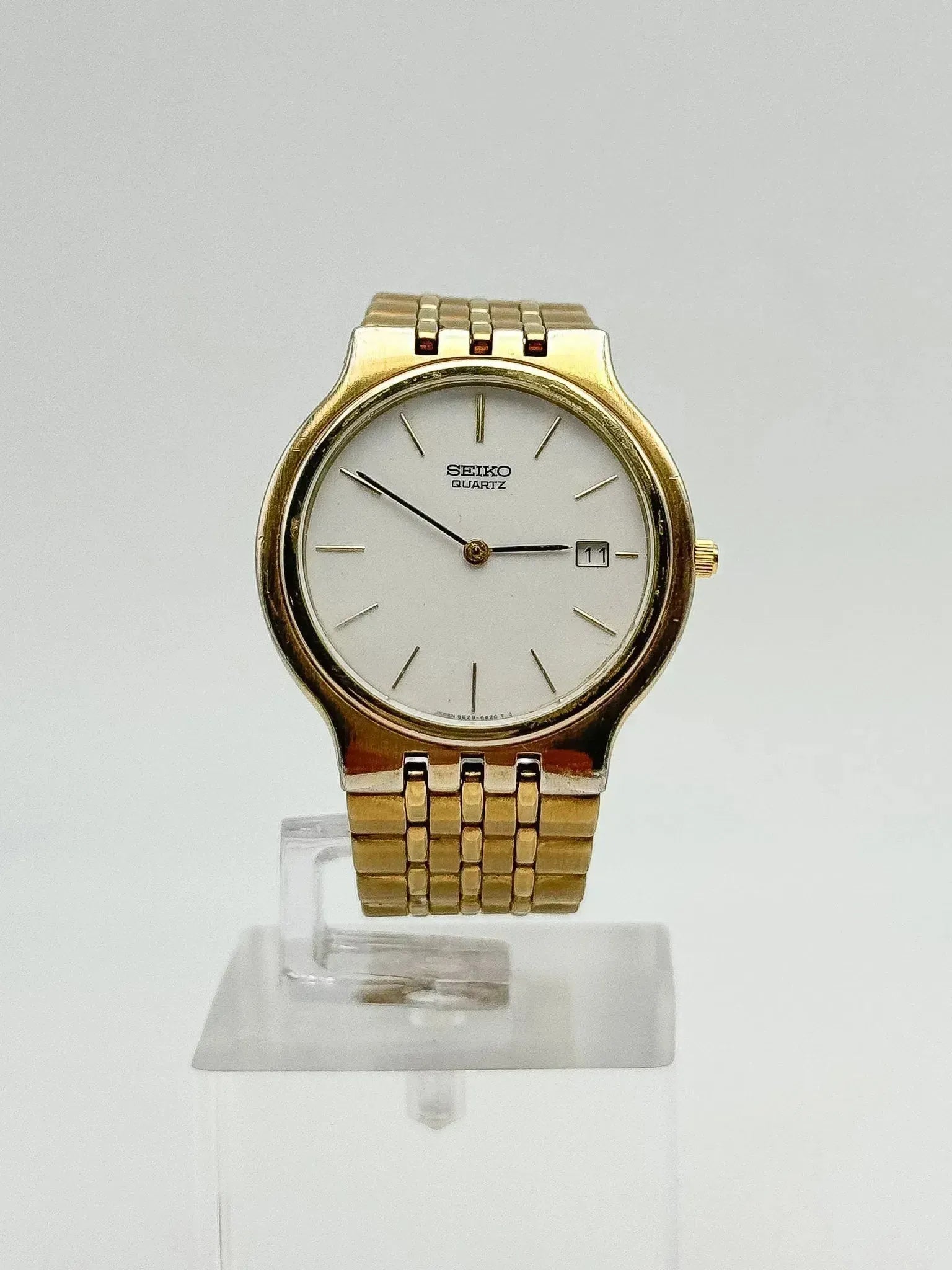 Seiko - Minimaliste Blanc Or Date - 1990s - Atelier Victor