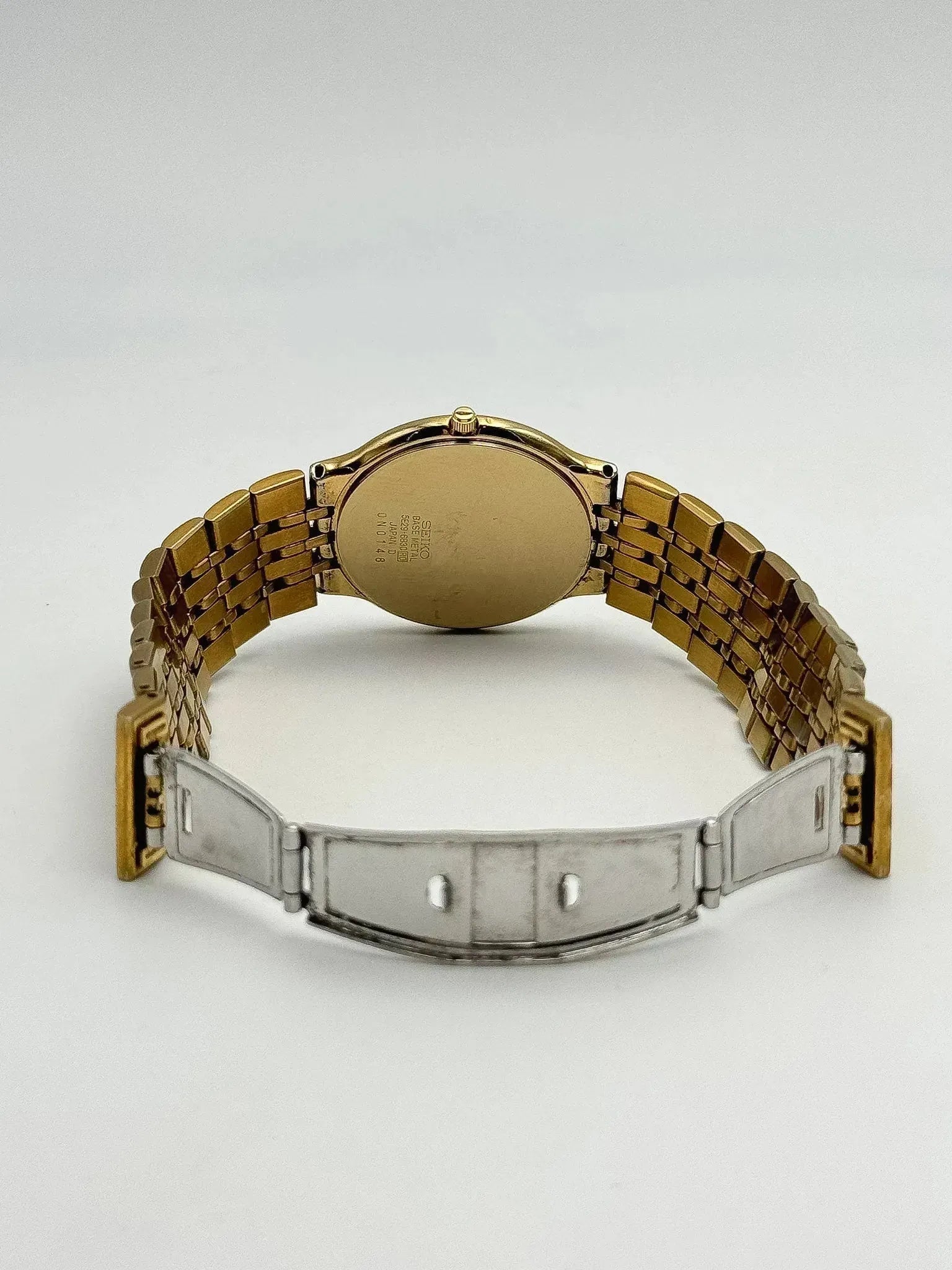 Seiko - Minimaliste Blanc Or Date - 1990s - Atelier Victor